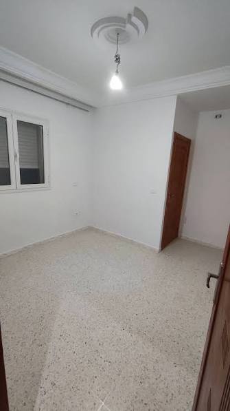 Ariana Ville&nbsp;Ariana&nbsp;Location&nbsp;Appart. 3 pi�ces&nbsp;Cfin cit� ennasr s2 neuf