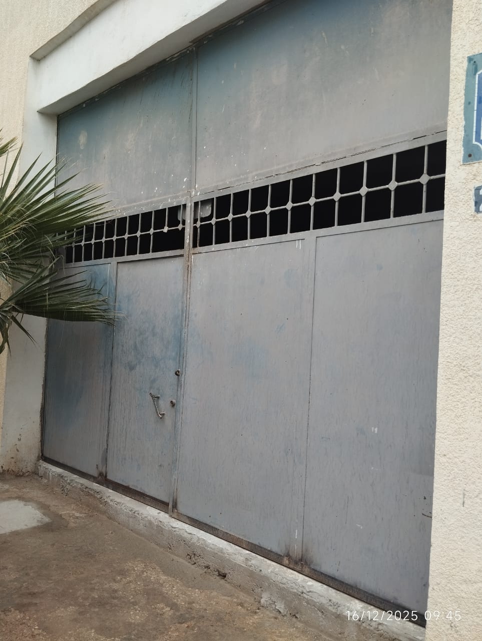 El Hrairia&nbsp;El Hrairia&nbsp;Location&nbsp;Autre&nbsp;D�p�t sur la route de agba