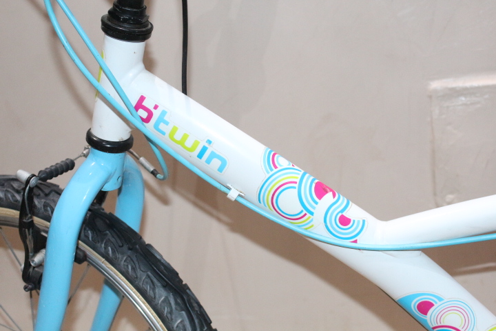 Nouvelle Medina&nbsp;Nouvelle Medina&nbsp;Autre&nbsp;Autre&nbsp;Bicyclette b'twin 24 pouces