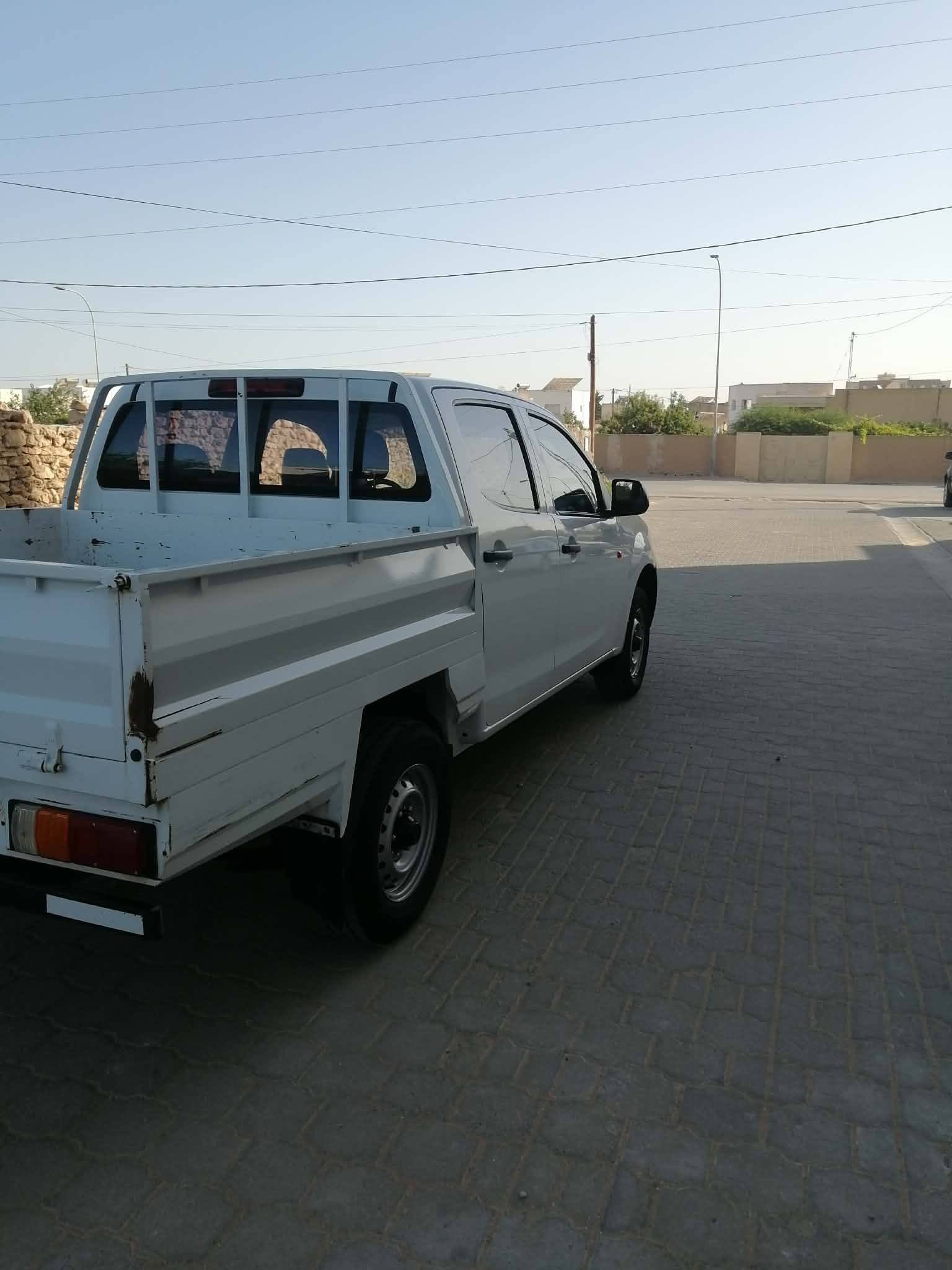 Ain Zaghouan&nbsp;Ain Zaghouan&nbsp;Isuzu&nbsp;D-Max&nbsp;Isuzu dmax 4 portes tr�s propre
