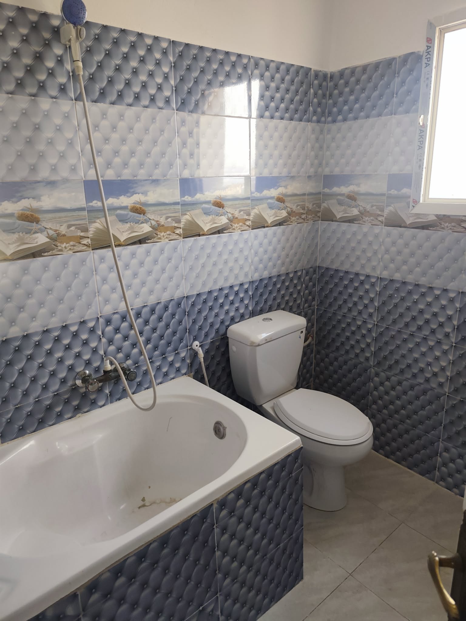 El Omrane&nbsp;Djbal El Ahmar&nbsp;Location&nbsp;Appart. 3 pi�ces&nbsp;Appartement salon et deux chambres