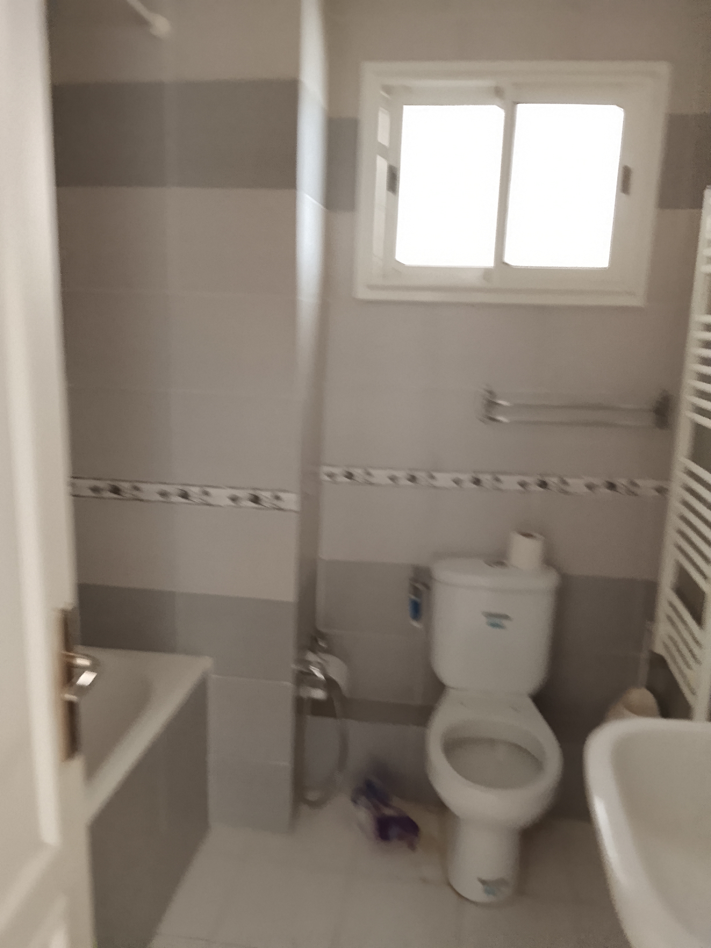 Mannouba&nbsp;La Mannouba&nbsp;Location&nbsp;Appart. 3 pi�ces&nbsp;Pour futur ou jeune mari�