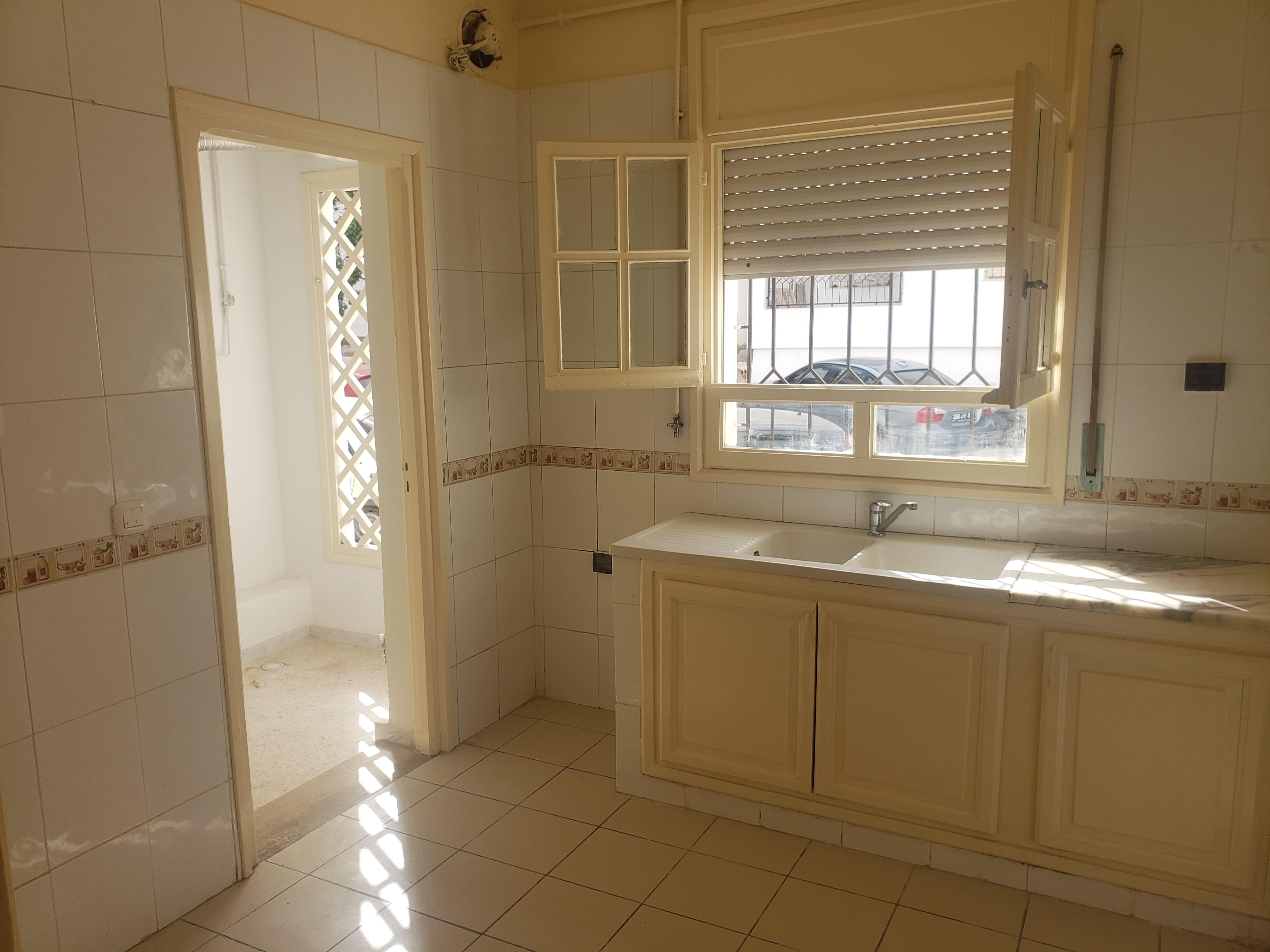 Mannouba&nbsp;Denden&nbsp;Location&nbsp;Appart. 3 pi�ces&nbsp;Tr�s bel appartement au rdc