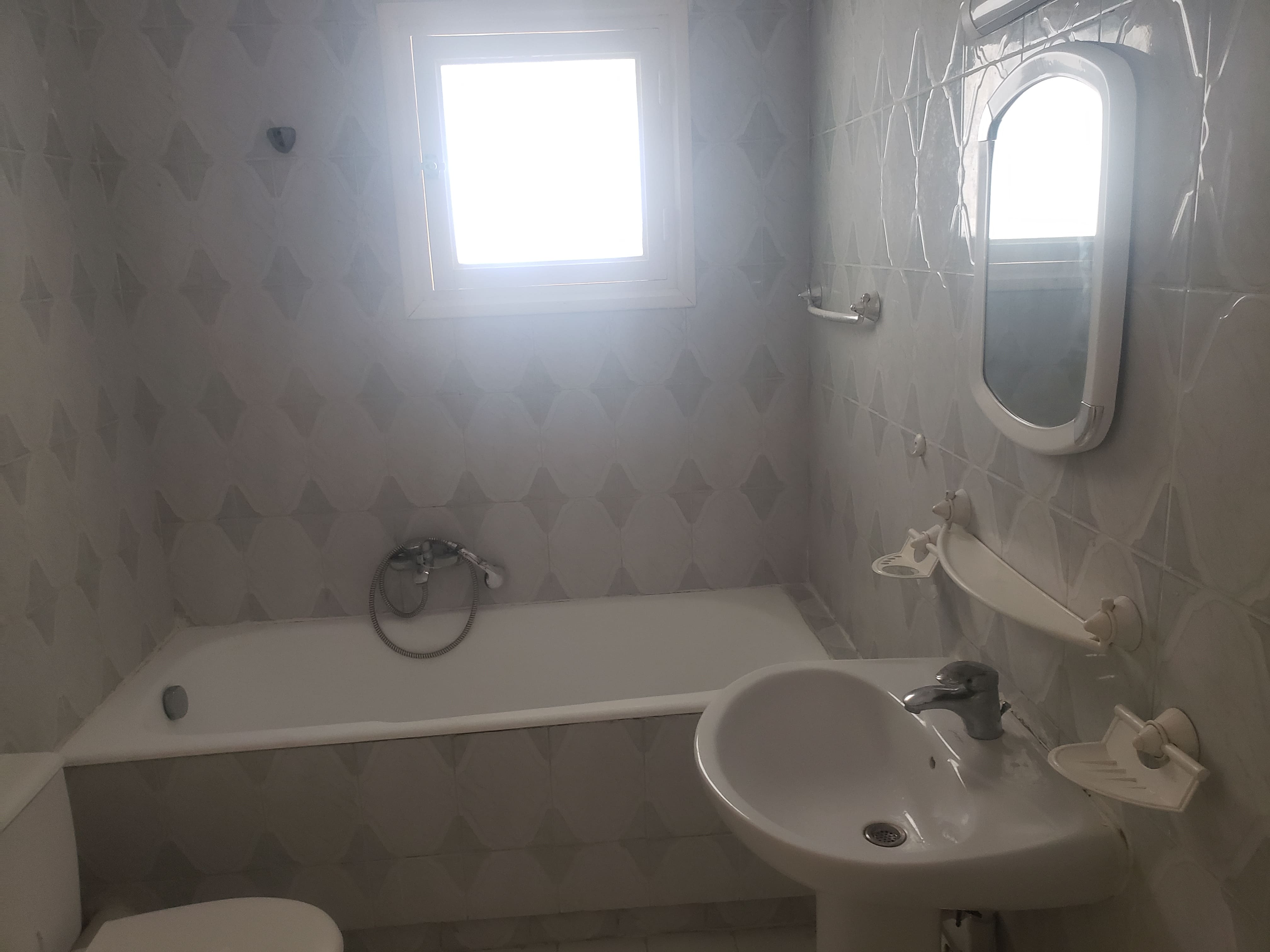 Mannouba&nbsp;Denden&nbsp;Location&nbsp;Appart. 3 pi�ces&nbsp;Tr�s bel appartement au rdc