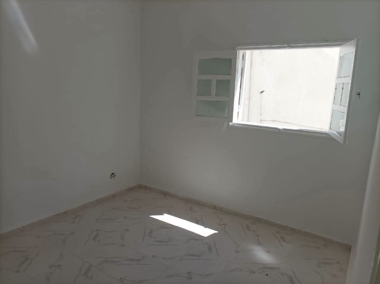 Raoued&nbsp;Cite Ennkhilet&nbsp;Location&nbsp;Maisons&nbsp;Studio 2 pi�ces � ennkhilet wb4507
