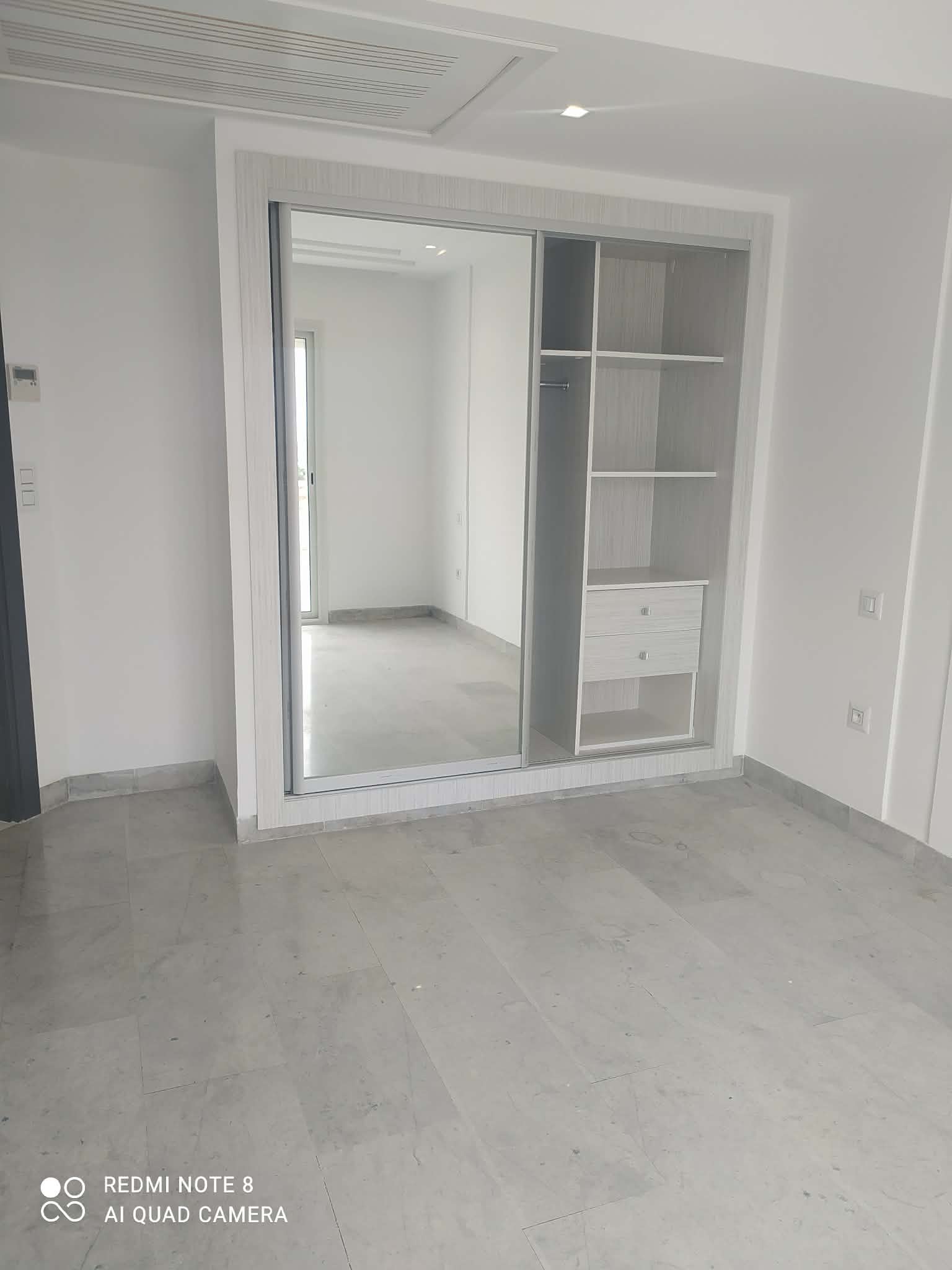 Ariana Ville&nbsp;Cite Ennasr 2&nbsp;Location&nbsp;Appart. 3 pi�ces&nbsp;S plus 2 hst a ennasr 2 wb4515