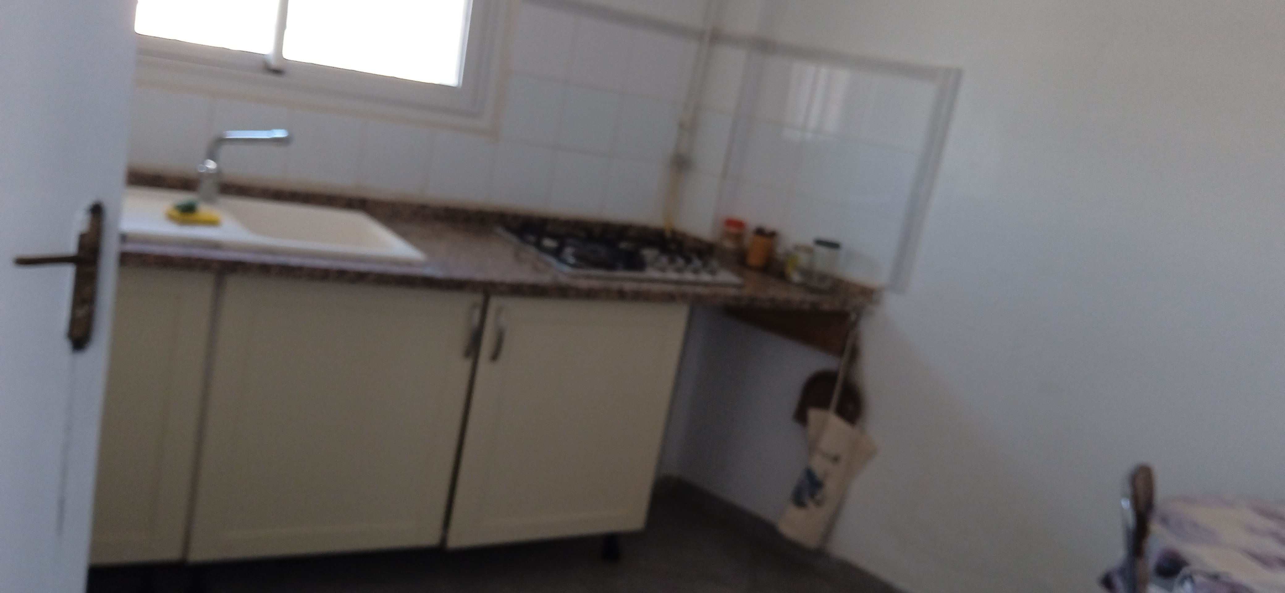 El Menzah&nbsp;El Manar 1&nbsp;Location&nbsp;Appart. 2 pi�ces&nbsp;Studio de deux chambres