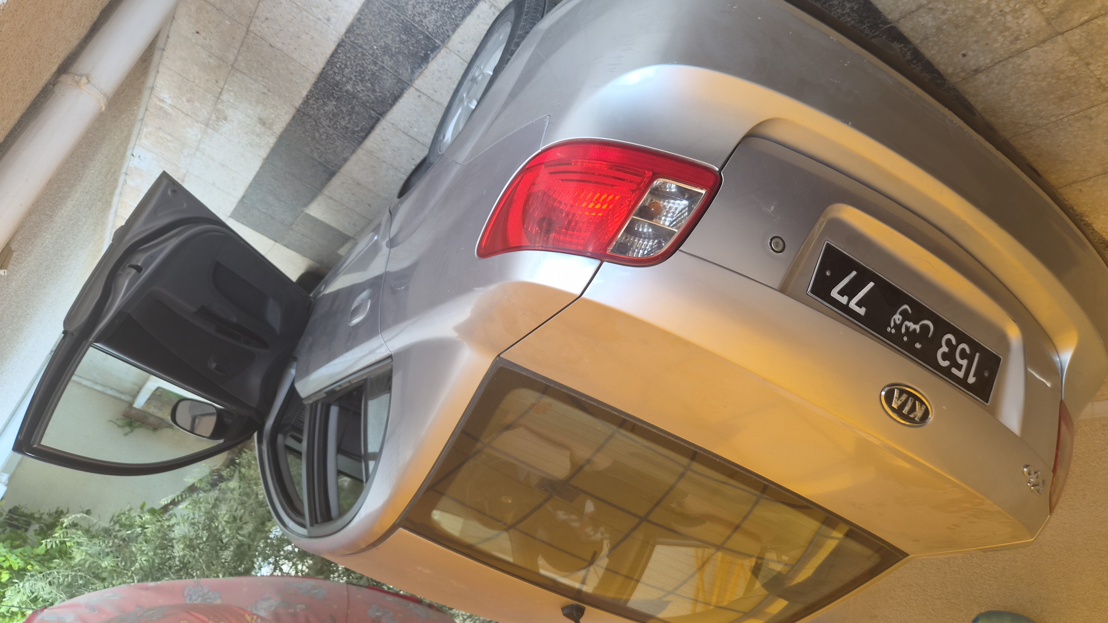 Mannouba&nbsp;Denden&nbsp;Kia&nbsp;Rio&nbsp;Kia rio 2011