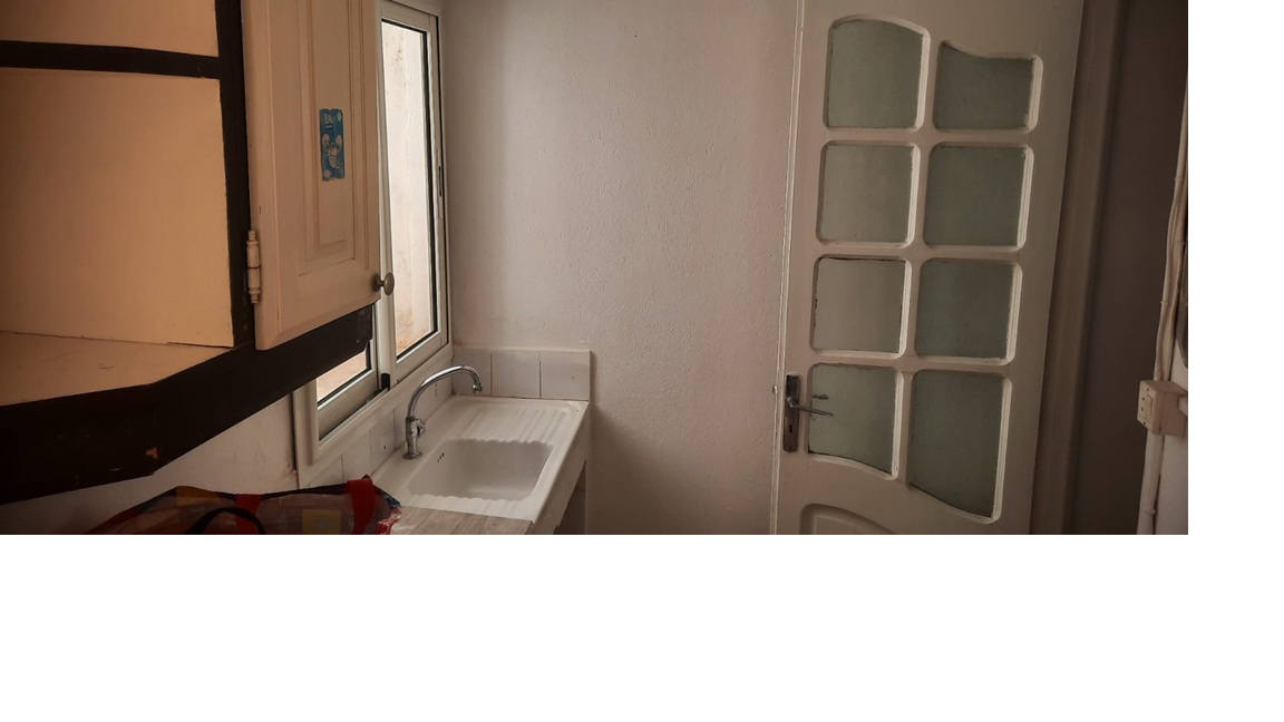 Ariana Ville&nbsp;Cite Ennasr 2&nbsp;Location&nbsp;Appart. 2 pi�ces&nbsp;L studio 2c rezjardin renedescartes collegeennasr2