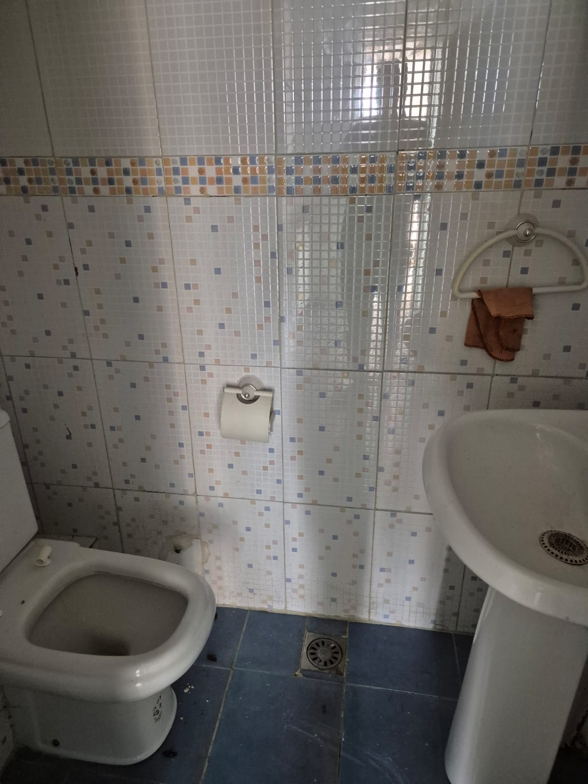 El Menzah&nbsp;El Manar 1&nbsp;Location&nbsp;Surfaces&nbsp;Magasin 50m2 spacieux