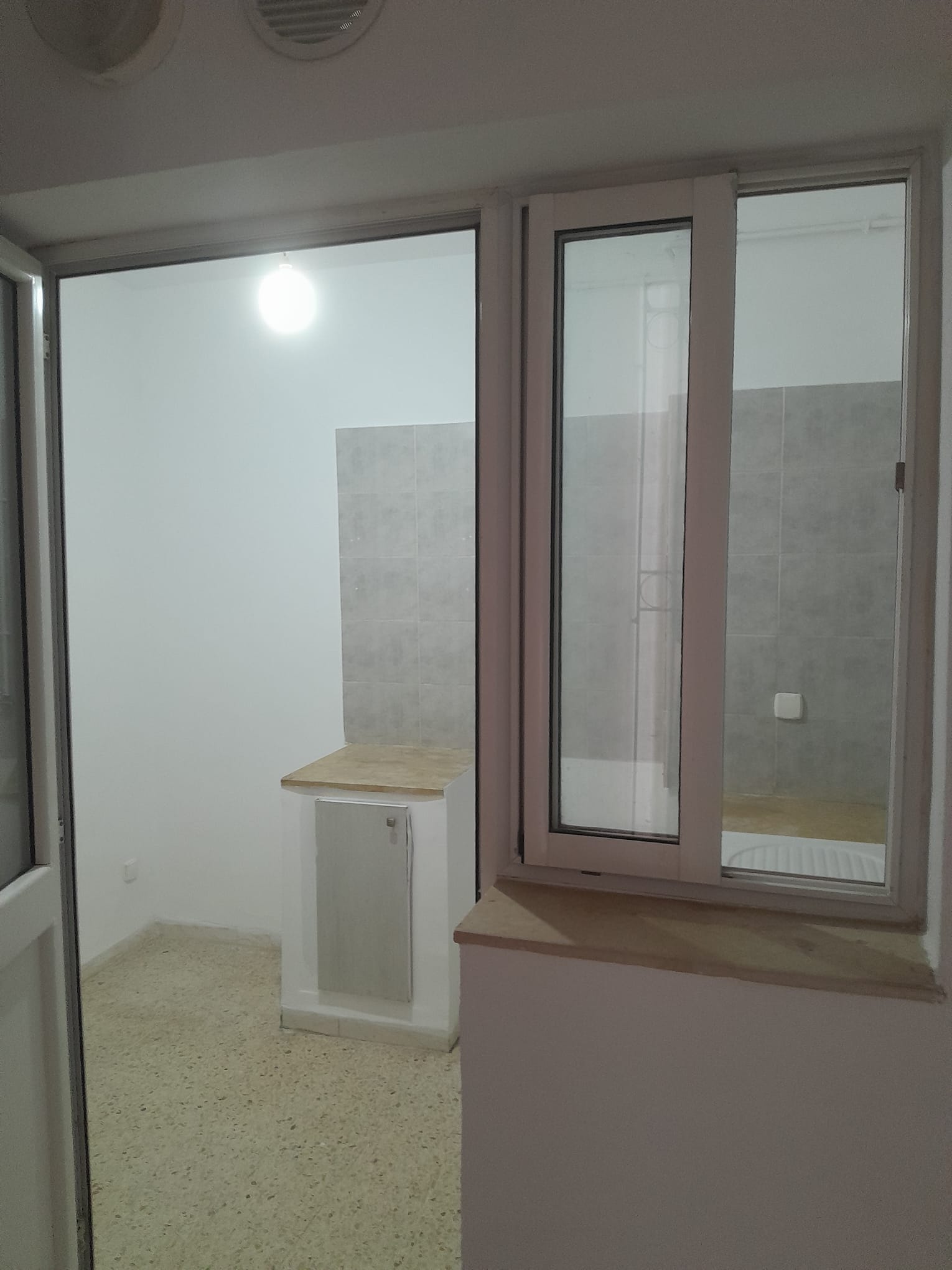 Fouchana&nbsp;Meghira Centre&nbsp;Location&nbsp;Appart. 2 pi�ces&nbsp;S2 au 2eme etage