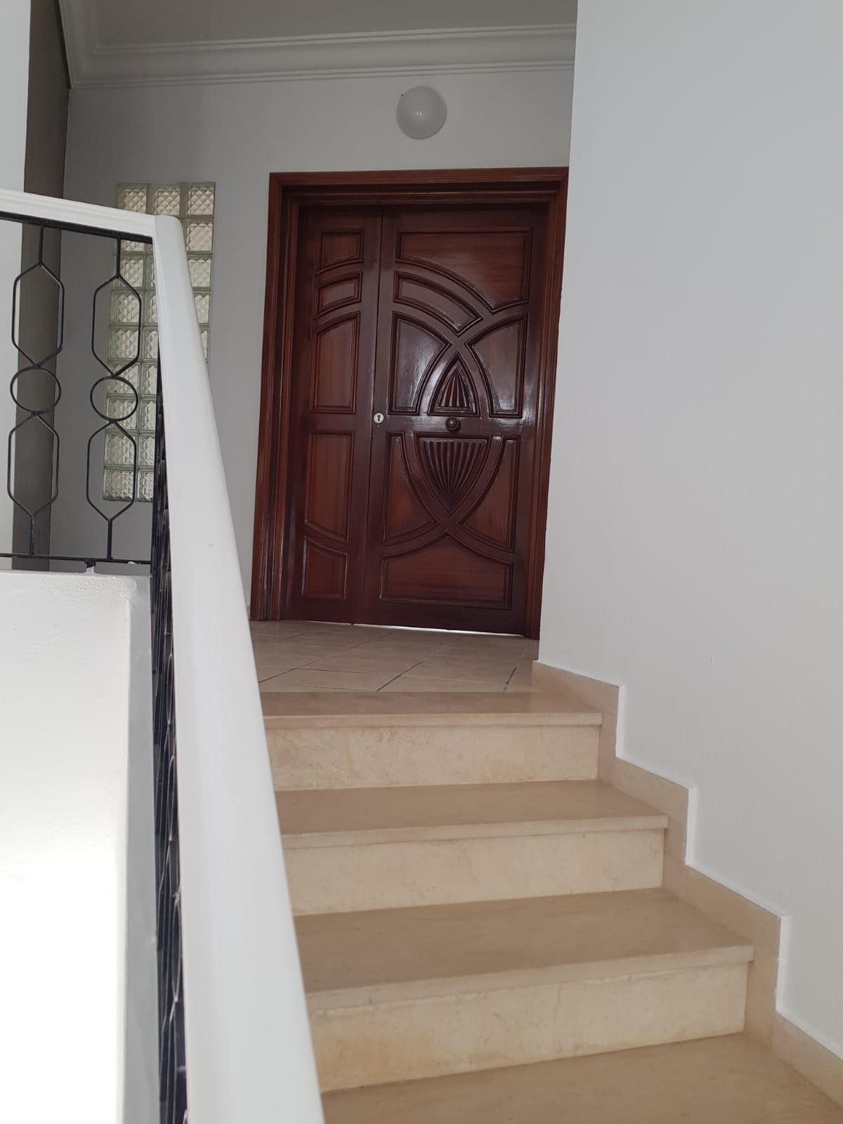 La Marsa&nbsp;Sidi Daoud&nbsp;Location&nbsp;Maisons&nbsp;Etage de villa haut standing sidi daoud la marsa