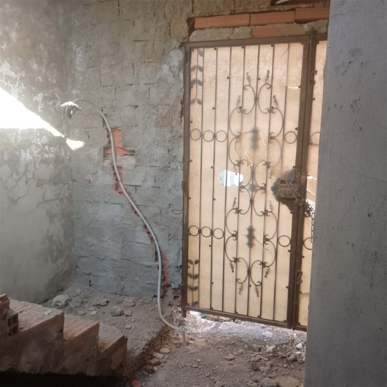 Bizerte Nord&nbsp;Bizerte&nbsp;Vente&nbsp;Maisons&nbsp;Maison inachev�e s2