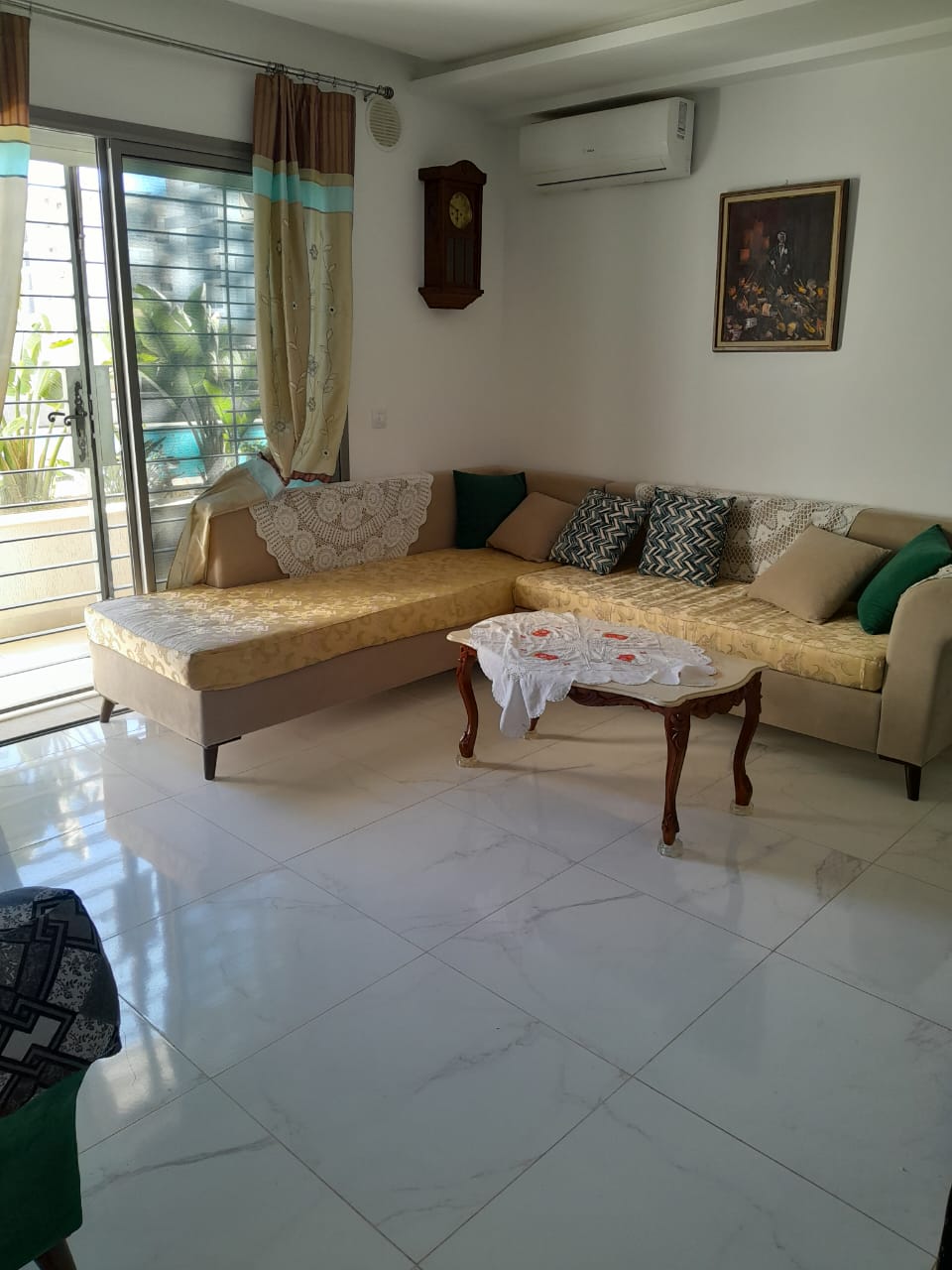 Hammamet&nbsp;Cite Afh&nbsp;Location&nbsp;Appart. 1 pi�ce&nbsp;Pour etudiantes periode universitaire
