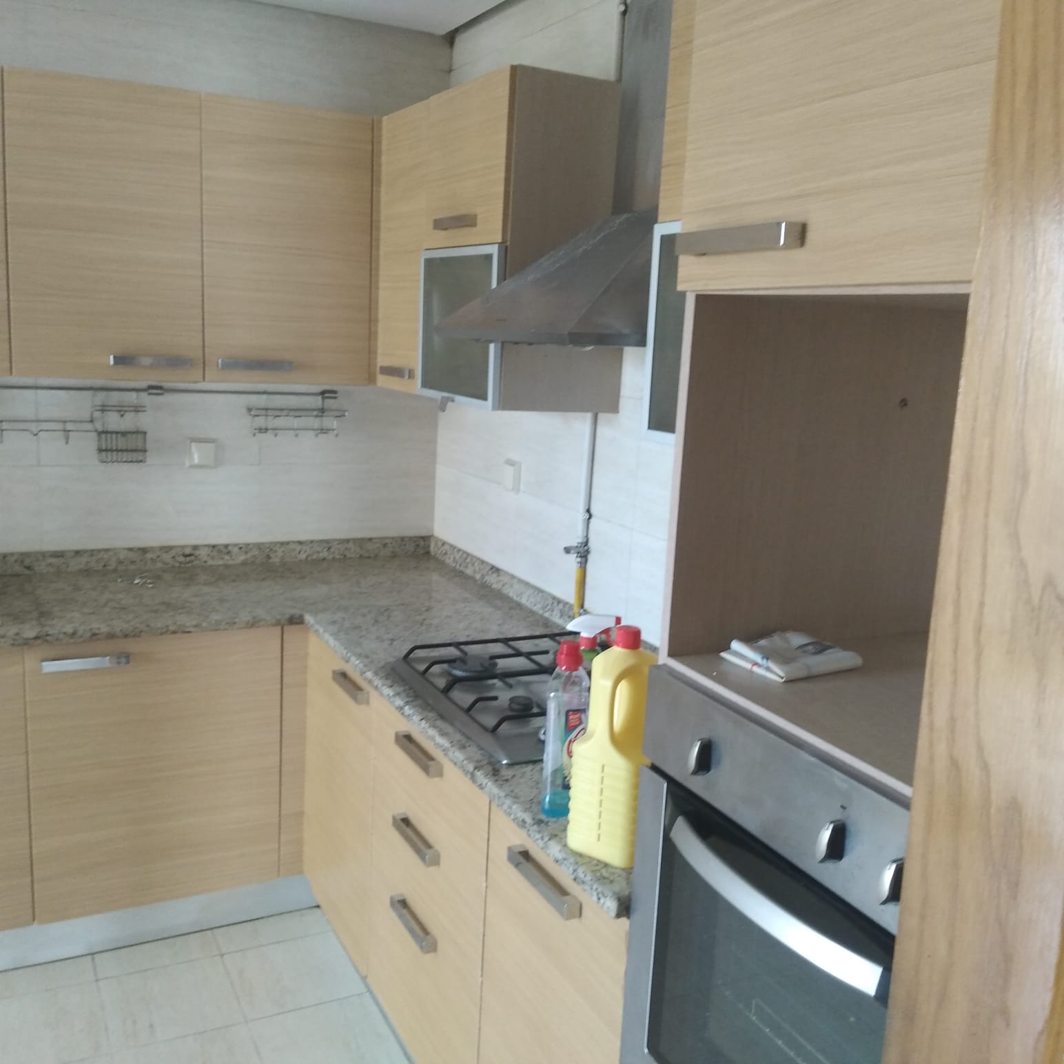 Ain Zaghouan&nbsp;Jardins de Carthage&nbsp;Location&nbsp;Appart. 4 pi�ces&nbsp;Spacieux s3 au jdc proche de eit