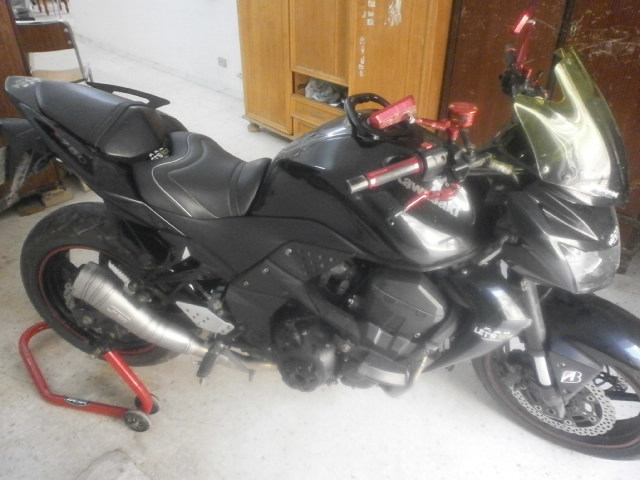 La Marsa&nbsp;Gammart&nbsp;Kawasaki&nbsp;Kawasaki&nbsp;Moto kawasaki z 750 model 2010