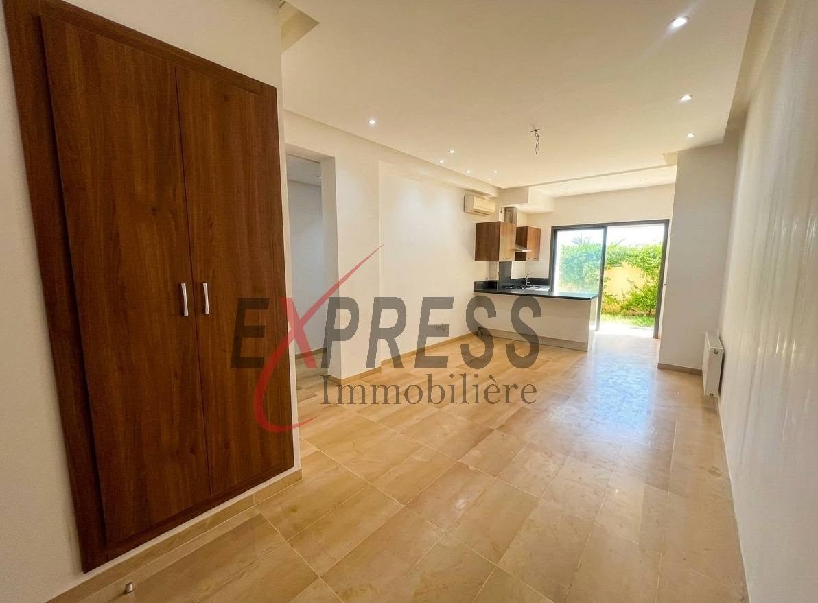 Ariana Ville&nbsp;Cite Ennasr 2&nbsp;Location&nbsp;Appart. 3 pi�ces&nbsp;Un appart s2 rdc haut standing avec jardin