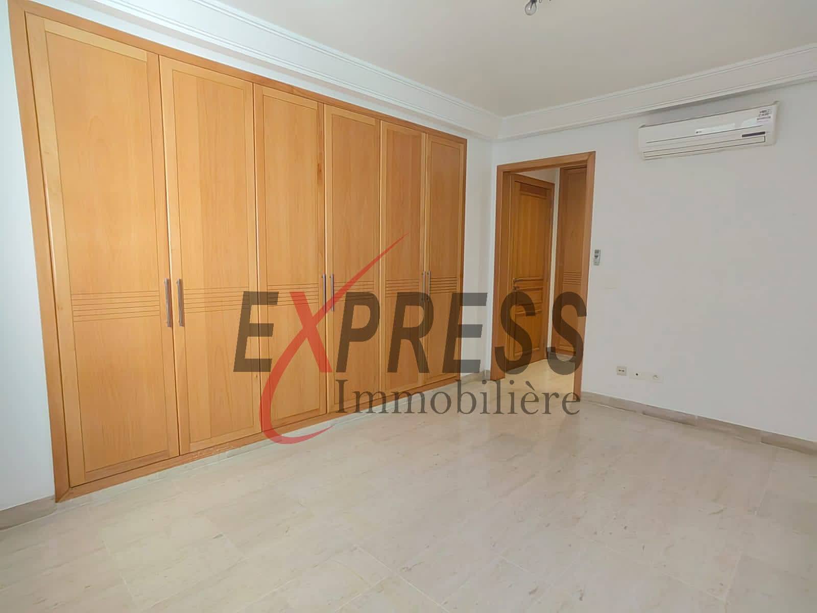 Ariana Ville&nbsp;Cite Ennasr 2&nbsp;Vente&nbsp;Appart. 4 pi�ces&nbsp;Un appart s3 spacieux et haut standing