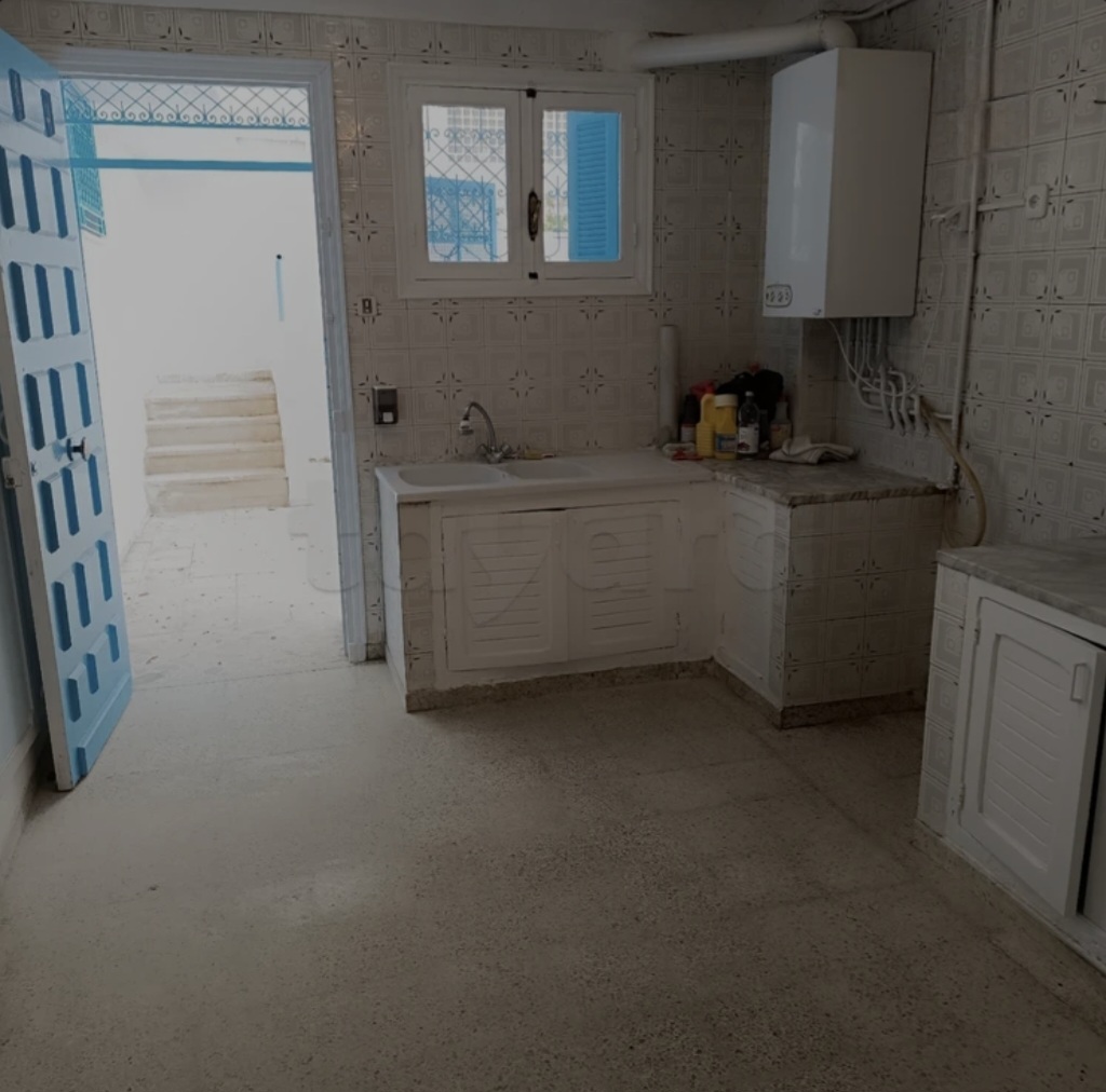 Ariana Ville&nbsp;El Menzah 7&nbsp;Location&nbsp;Appart. 4 pi�ces&nbsp;Rez de jardin de villa ind�pendant a menzah 7