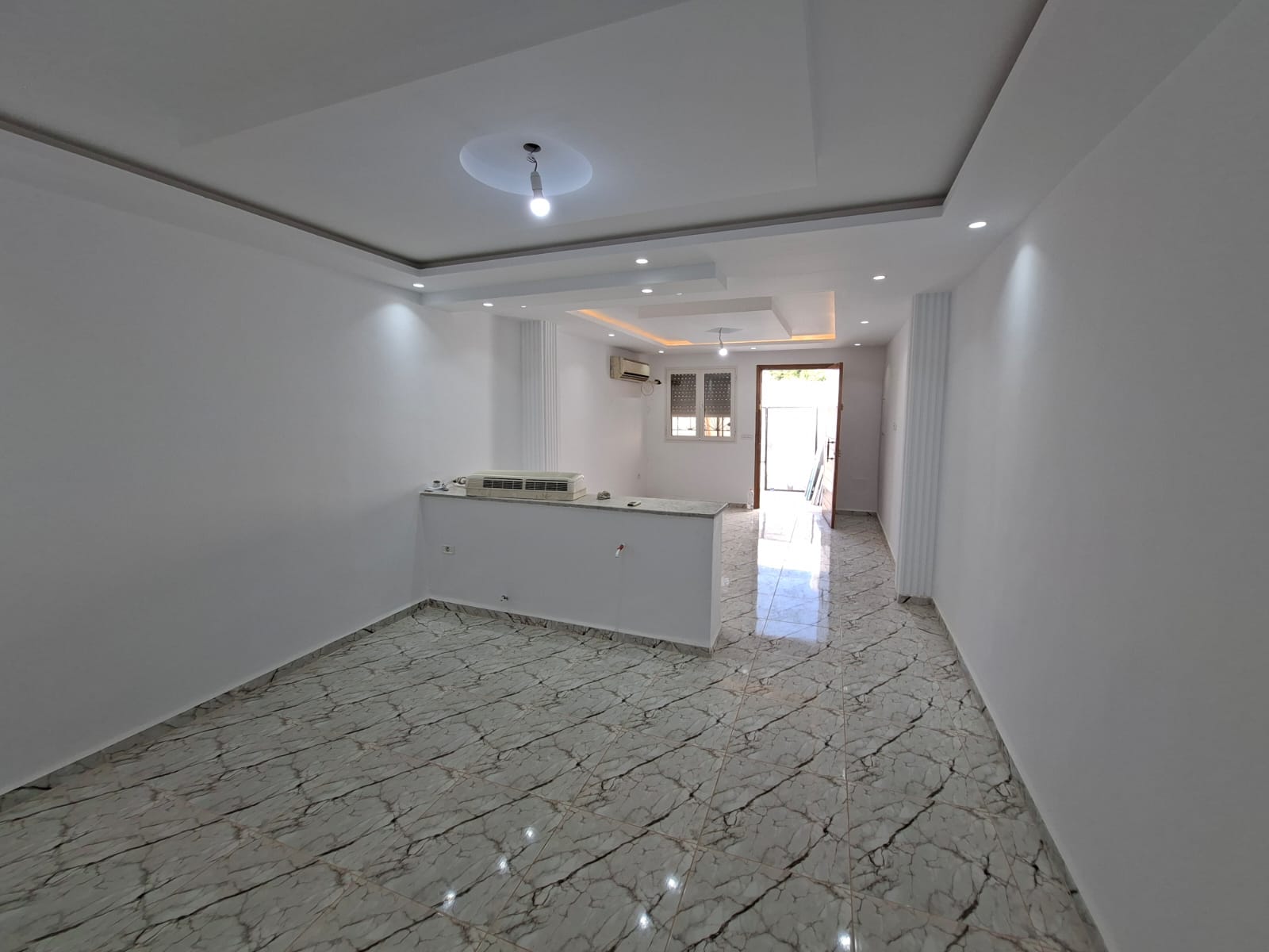 Ariana Ville&nbsp;El Menzah 5&nbsp;Location&nbsp;Appart. 3 pi�ces&nbsp;Etage de villa s plus 2 � menzah 5