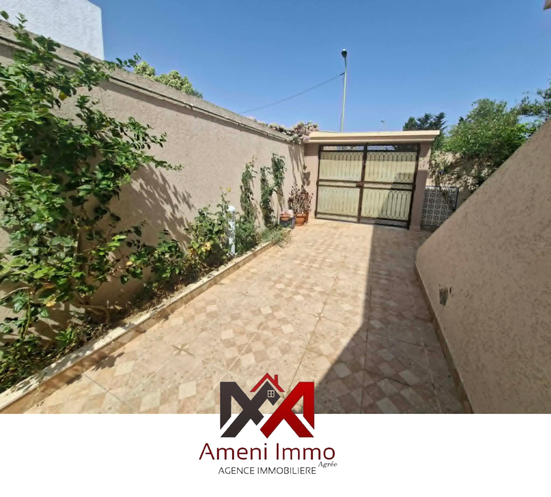 Hammam Chatt&nbsp;Borj Cedria&nbsp;Vente&nbsp;Maisons&nbsp;Chic villa s4 � borj cdria cit� erriadh