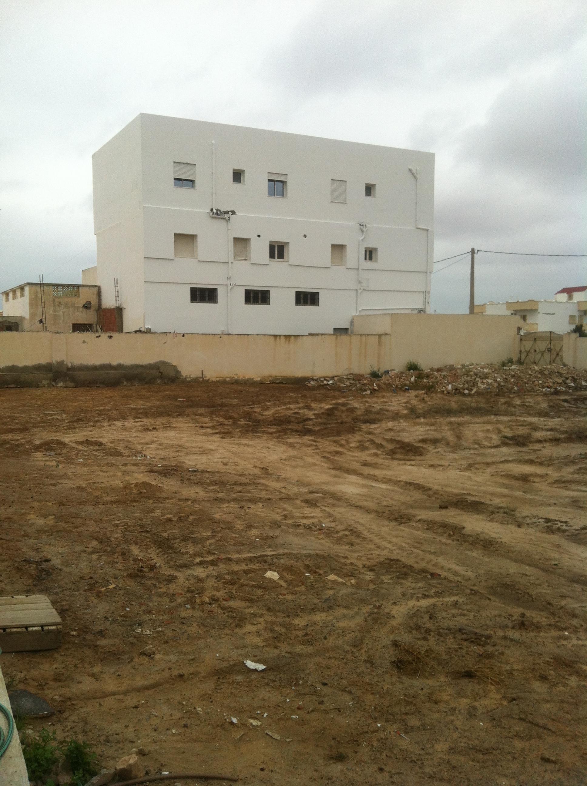 Sfax Sud&nbsp;El Ain&nbsp;Terrain&nbsp;Terrain nu&nbsp;Terrain de 811m2 route el ain km 2