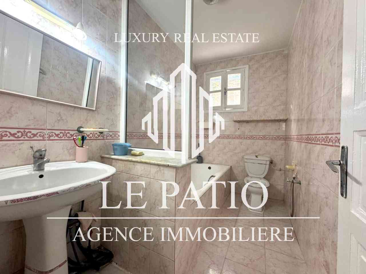 Carthage&nbsp;Amilcar&nbsp;Location&nbsp;Appart. 4 pi�ces&nbsp;Rez de jardin s3 avec chambre de service a amilcar