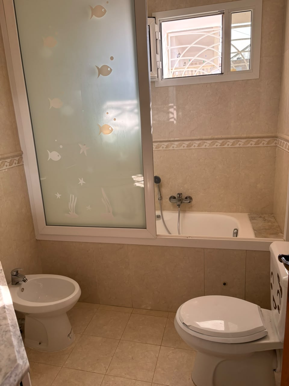 Hammam Sousse&nbsp;El Kantaoui&nbsp;Location&nbsp;Appart. 5 pi�ces+&nbsp;Kantaoui rdc spacieux
