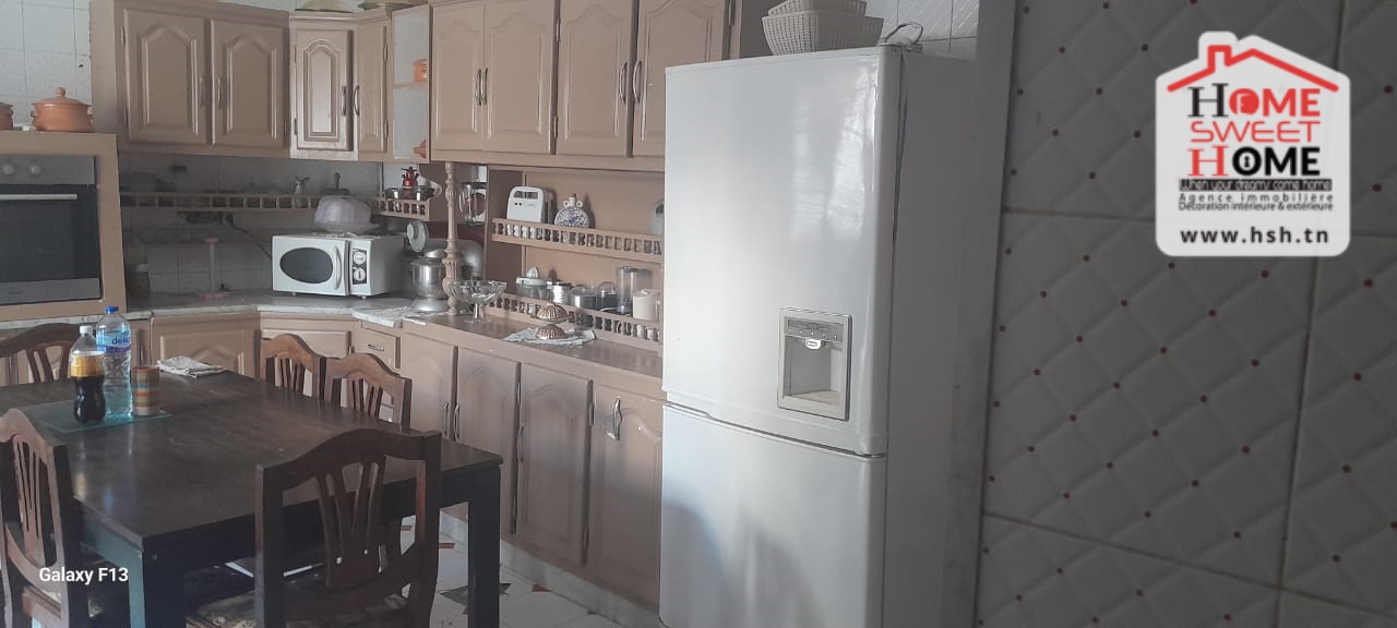 Carthage&nbsp;Salambo&nbsp;Vente&nbsp;Appart. 4 pi�ces&nbsp;Rdc de villa s4 patio � carthage salambo