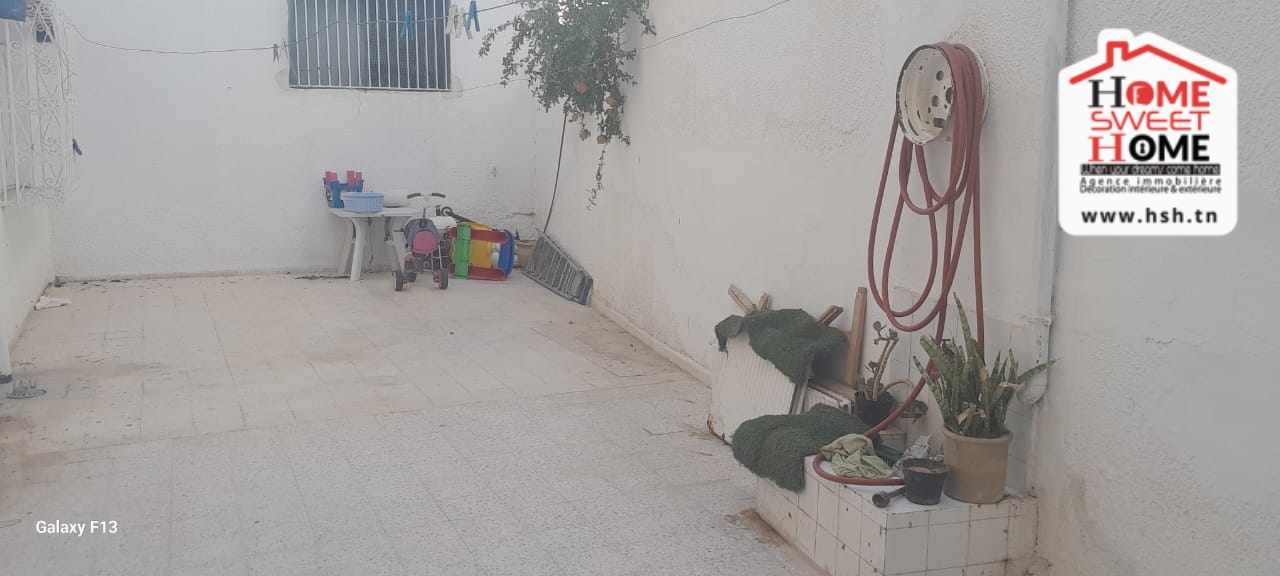 Carthage&nbsp;Salambo&nbsp;Vente&nbsp;Appart. 4 pi�ces&nbsp;Rdc de villa s4 patio � carthage salambo