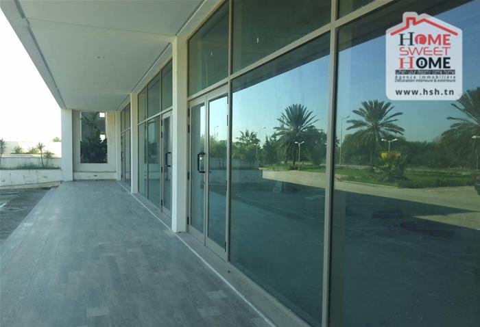 La Marsa&nbsp;Gammart&nbsp;Bureaux & Commerces&nbsp;Surfaces&nbsp;Local commercial mega gammarth