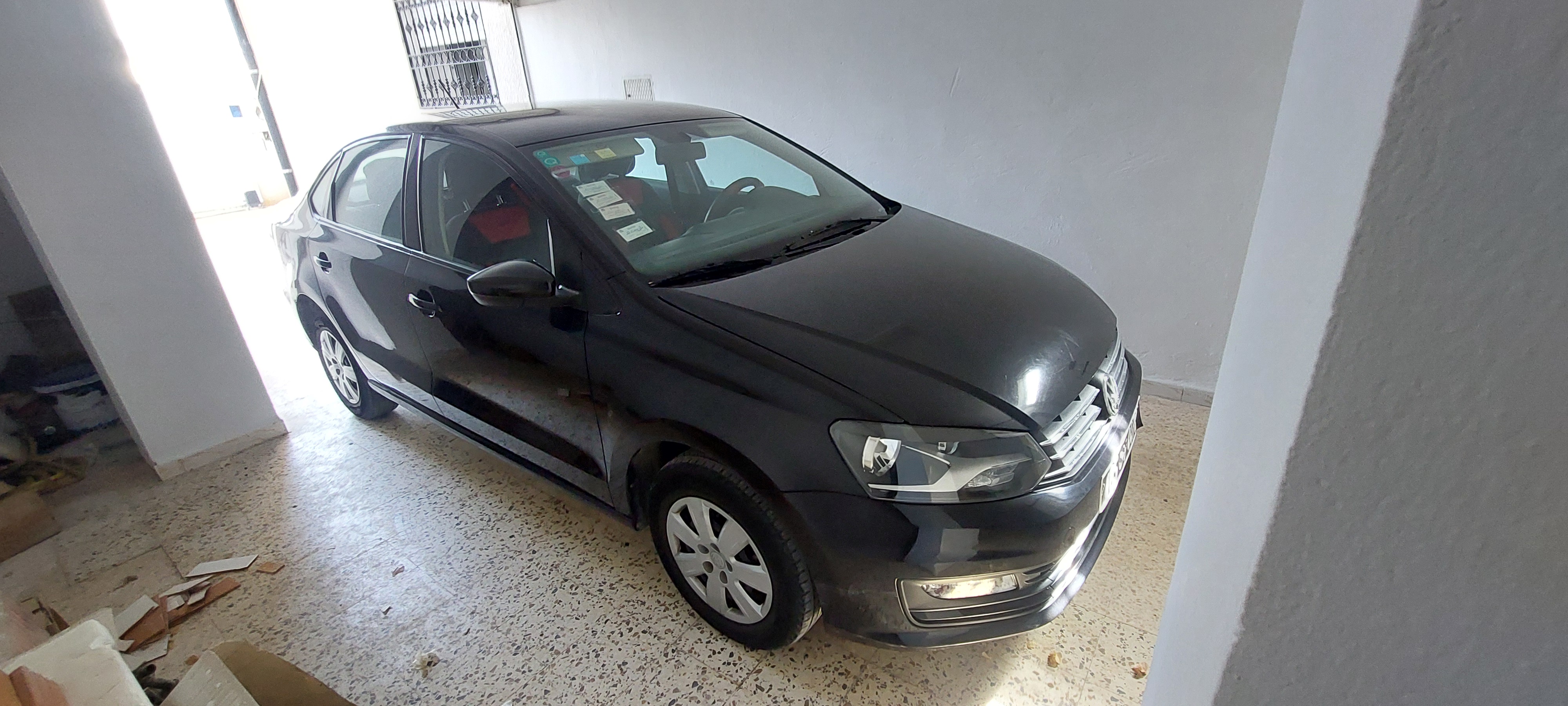 Raoued&nbsp;Cite Ennkhilet&nbsp;Volkswagen&nbsp;Polo 7&nbsp;Polo sedan premi�re main