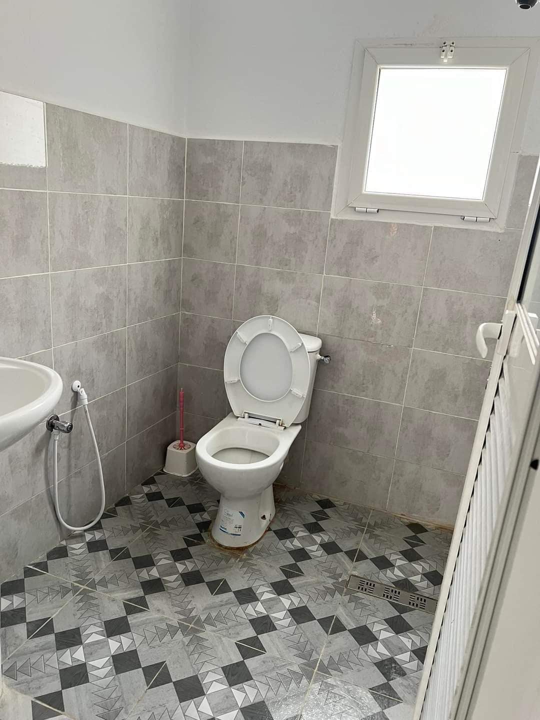 El Omrane Superieur&nbsp;Cite Ibn Khaldoun I&nbsp;Location&nbsp;Appart. 2 pi�ces&nbsp;Studio � cit� ibn khaldoun