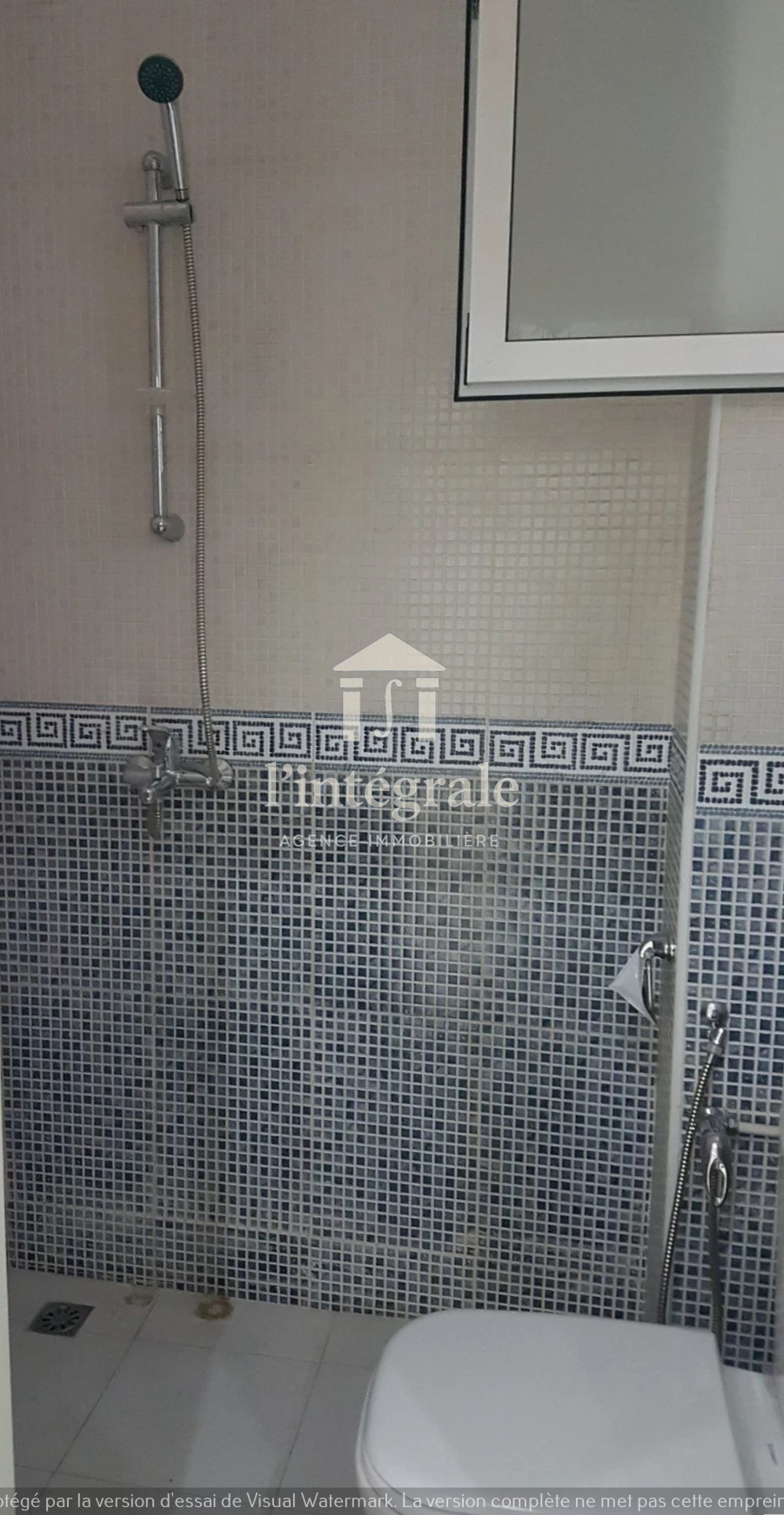 El Menzah&nbsp;El Menzah 1&nbsp;Location&nbsp;Appart. 4 pi�ces&nbsp;S3 semi meubl� menzah1