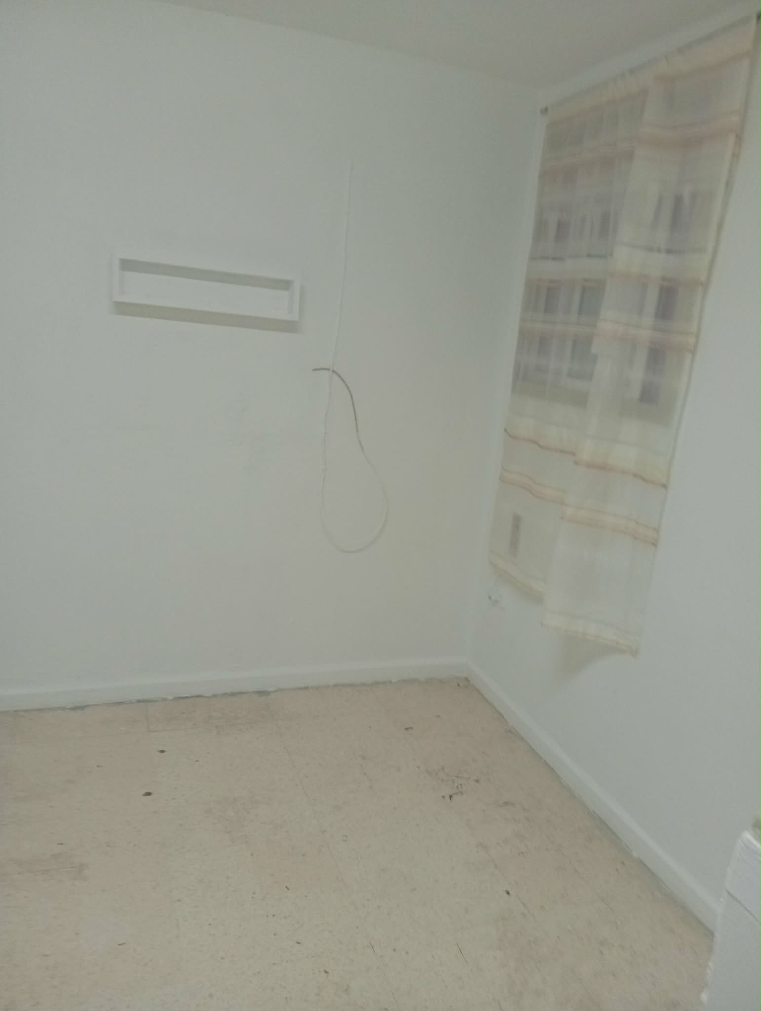 Rades&nbsp;Rades&nbsp;Location&nbsp;Appart. 1 pi�ce&nbsp;Pour �tudiant a 50 m�tres de la facult�