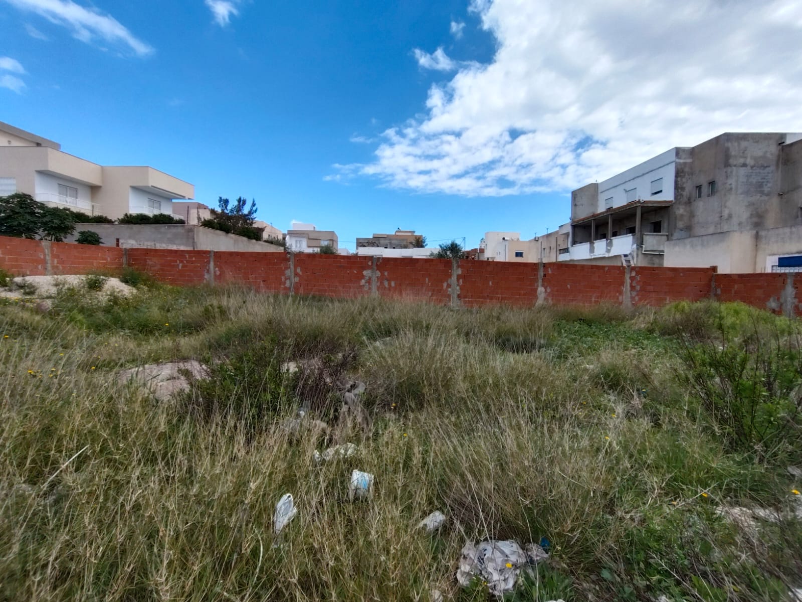 Raoued&nbsp;Borj Touil&nbsp;Terrain&nbsp;Terrain nu&nbsp;Borj touil vnt ter 495m2