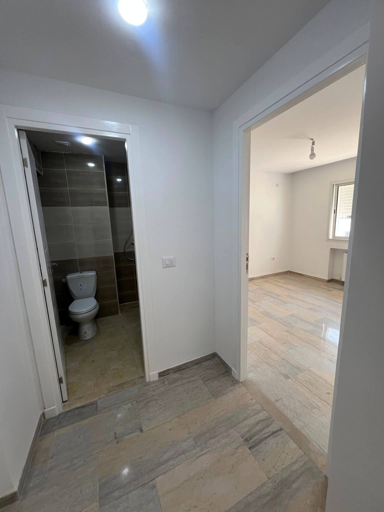 El Mourouj&nbsp;El Mourouj&nbsp;Location&nbsp;Appart. 1 pi�ce&nbsp;S1 � mourouj 4 jamais habit�