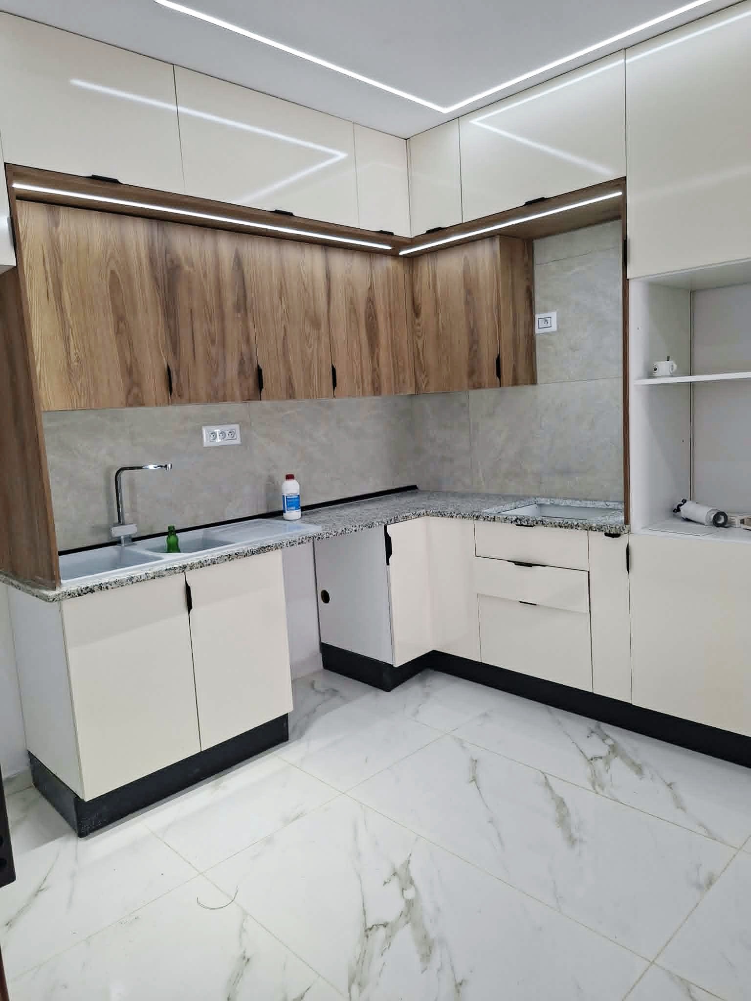 Bizerte Nord&nbsp;Bizerte Bab Mateur&nbsp;Location&nbsp;Appart. 1 pi�ce&nbsp;Un appartement haut standing au corniche bizerte