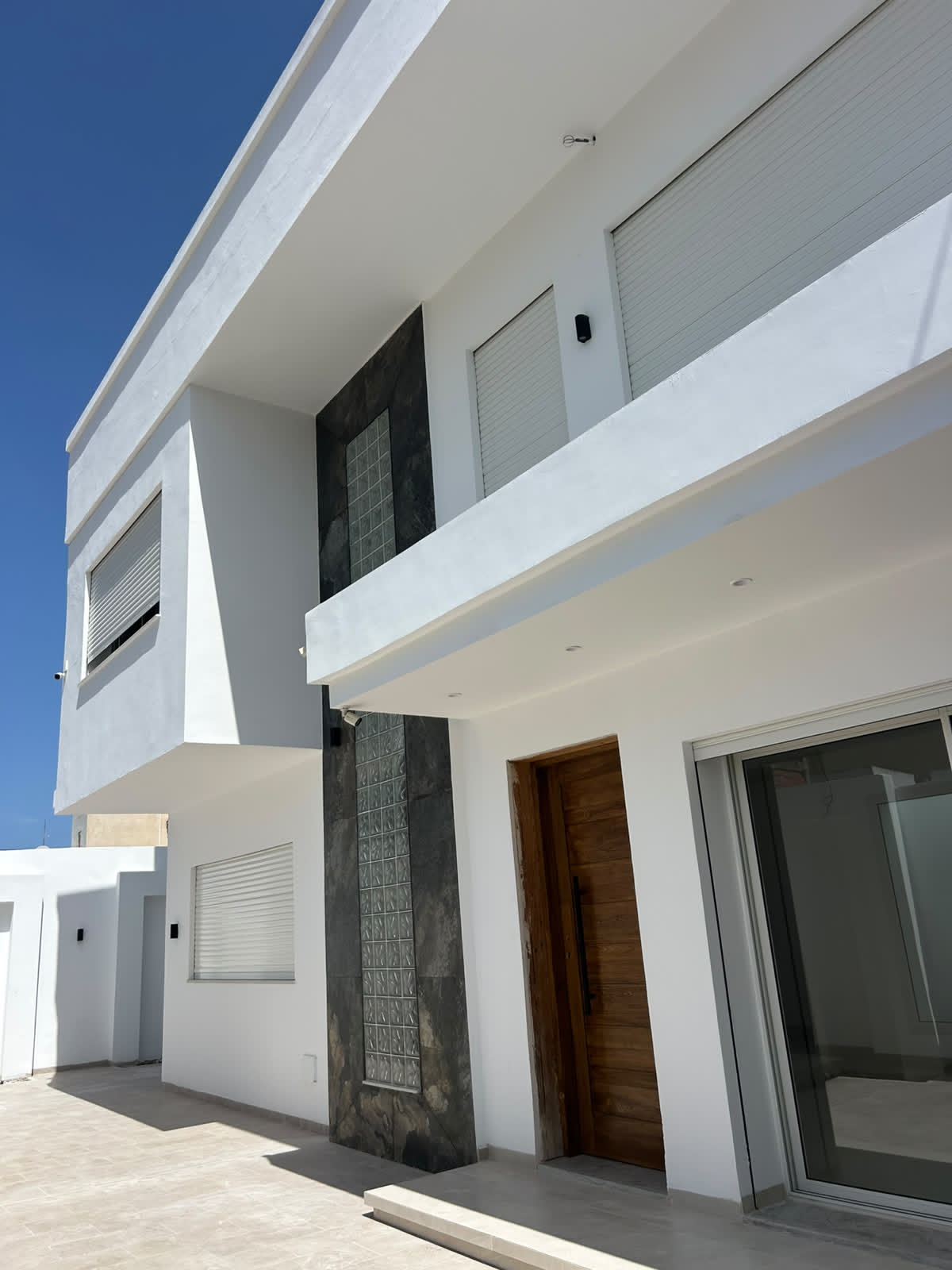 Bizerte Nord&nbsp;Bizerte&nbsp;Vente&nbsp;Maisons&nbsp;Une belle villa � 2 niveaux au 14 janvier bizerte
