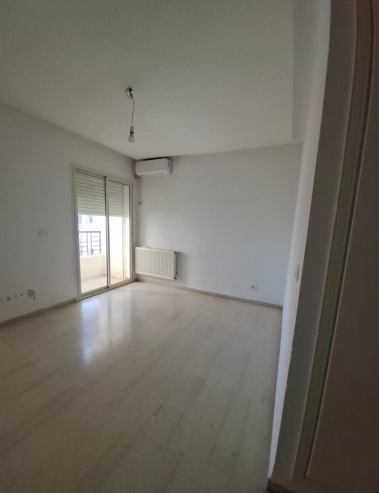 La Soukra&nbsp;Borj Louzir&nbsp;Location&nbsp;Appart. 2 pi�ces&nbsp;Un joli et lumineux appartement s2 � borj louzir