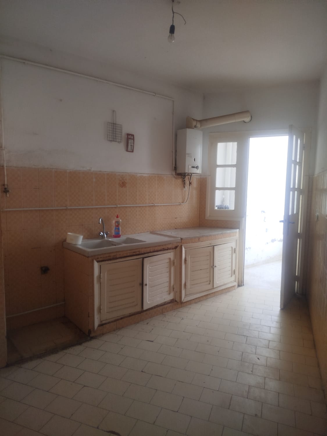 El Menzah&nbsp;El Manar 1&nbsp;Location&nbsp;Appart. 4 pi�ces&nbsp;Un spacieux appartement s3 � manar1