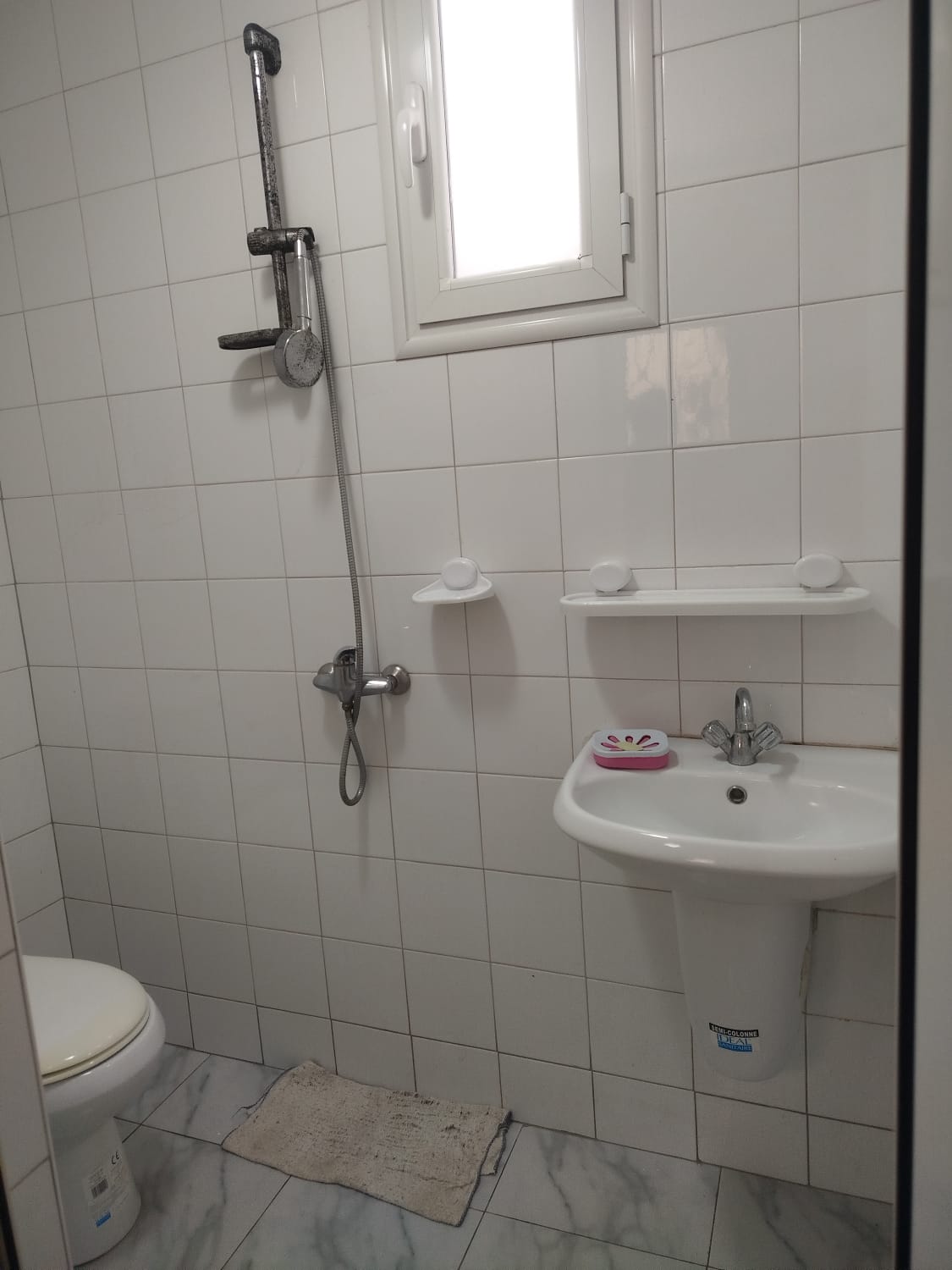 El Menzah&nbsp;El Manar 2&nbsp;Location&nbsp;Appart. 1 pi�ce&nbsp;Un mignon s0 meubl� � manar3