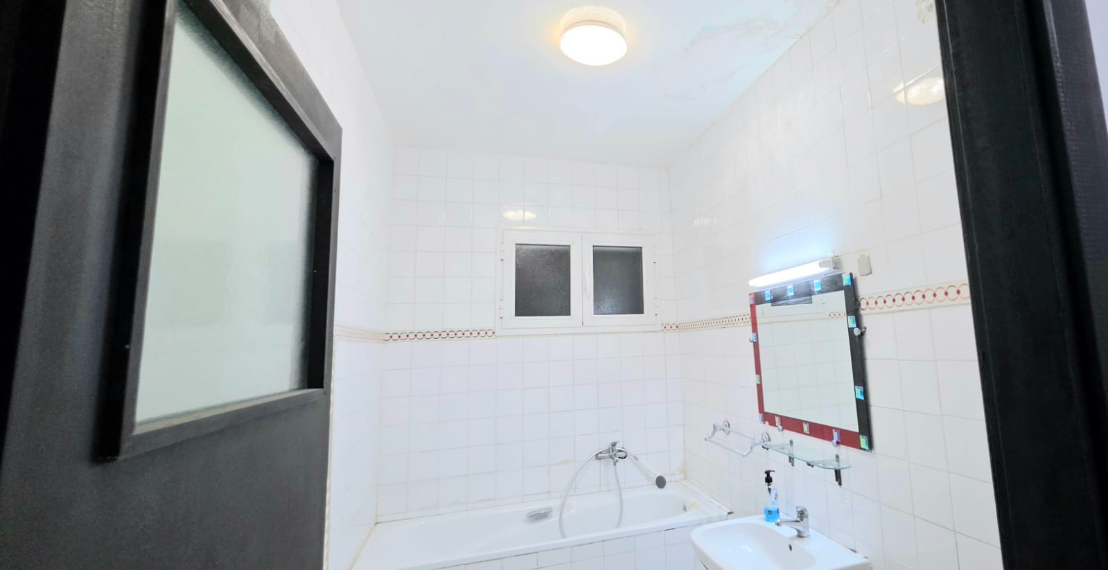 Cite El Khadra&nbsp;Cite Olympeade&nbsp;Vente&nbsp;Appart. 3 pi�ces&nbsp;Un mignon appartement s2 � la cit� olympique