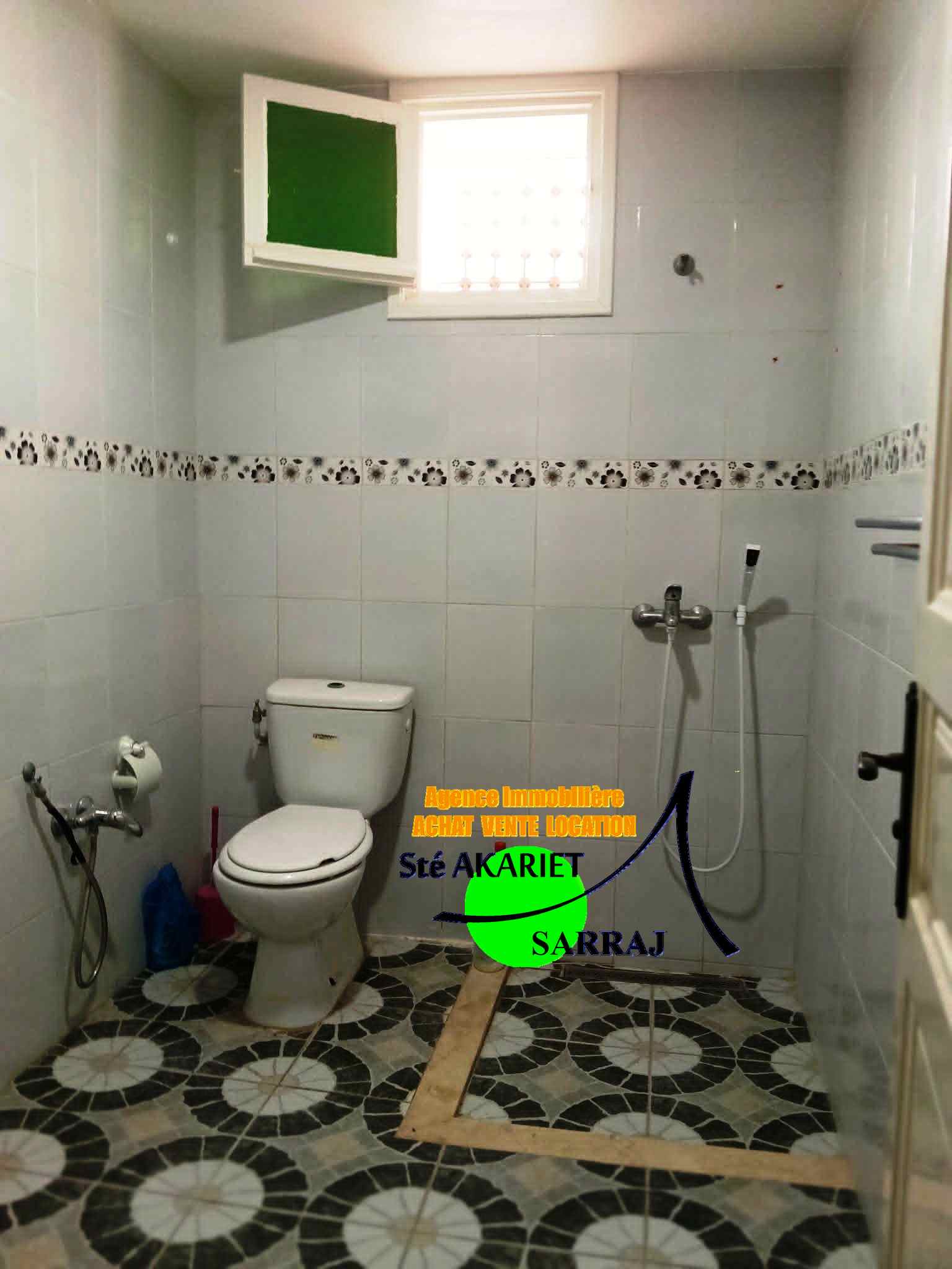 Sousse Jaouhara&nbsp;Khezama Ouest&nbsp;Vente&nbsp;Maisons&nbsp;Villa r1 derri�re hamadi abid � khzema ouest