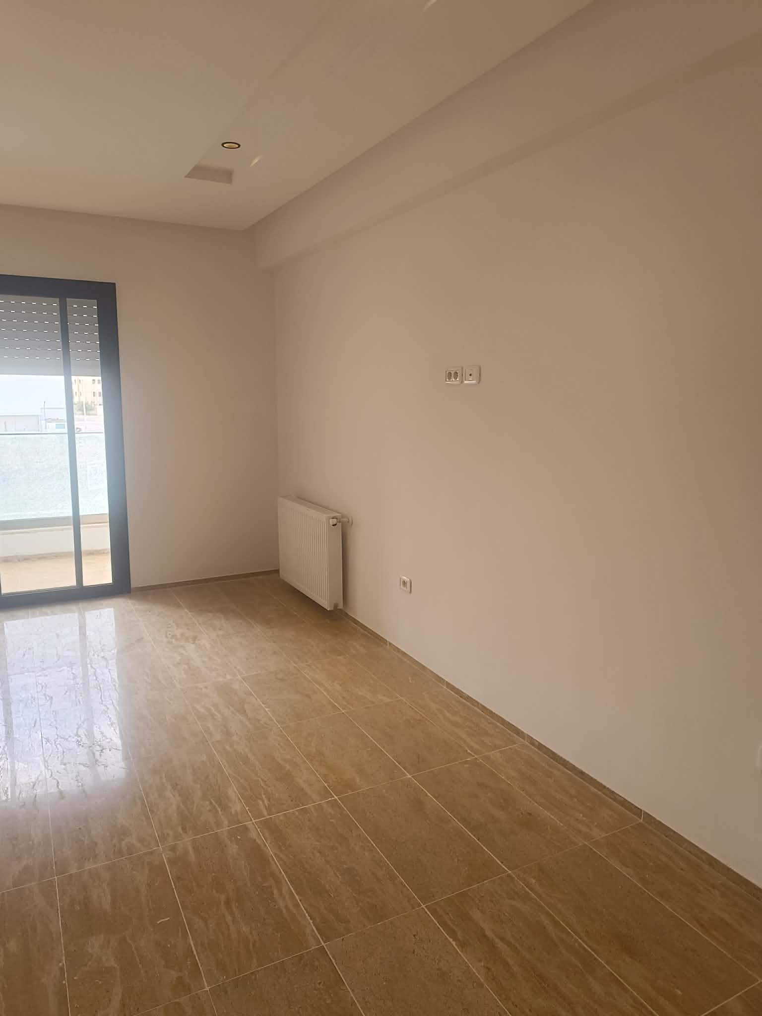 Ben Arous&nbsp;Ben Arous&nbsp;Location&nbsp;Appart. 3 pi�ces&nbsp;App mourouj 6