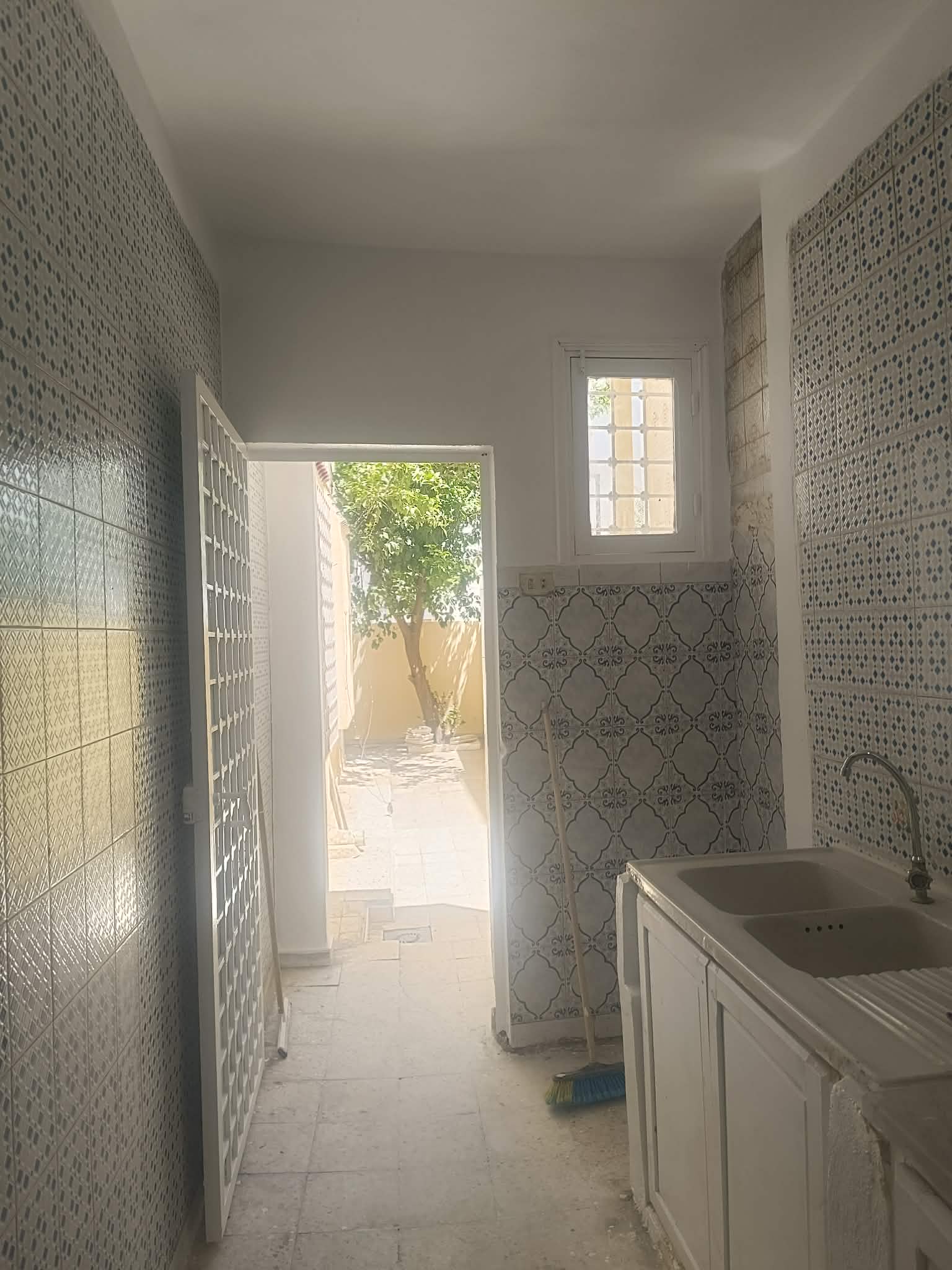 Ben Arous&nbsp;Ben Arous&nbsp;Location&nbsp;Appart. 2 pi�ces&nbsp;Studio spacieux