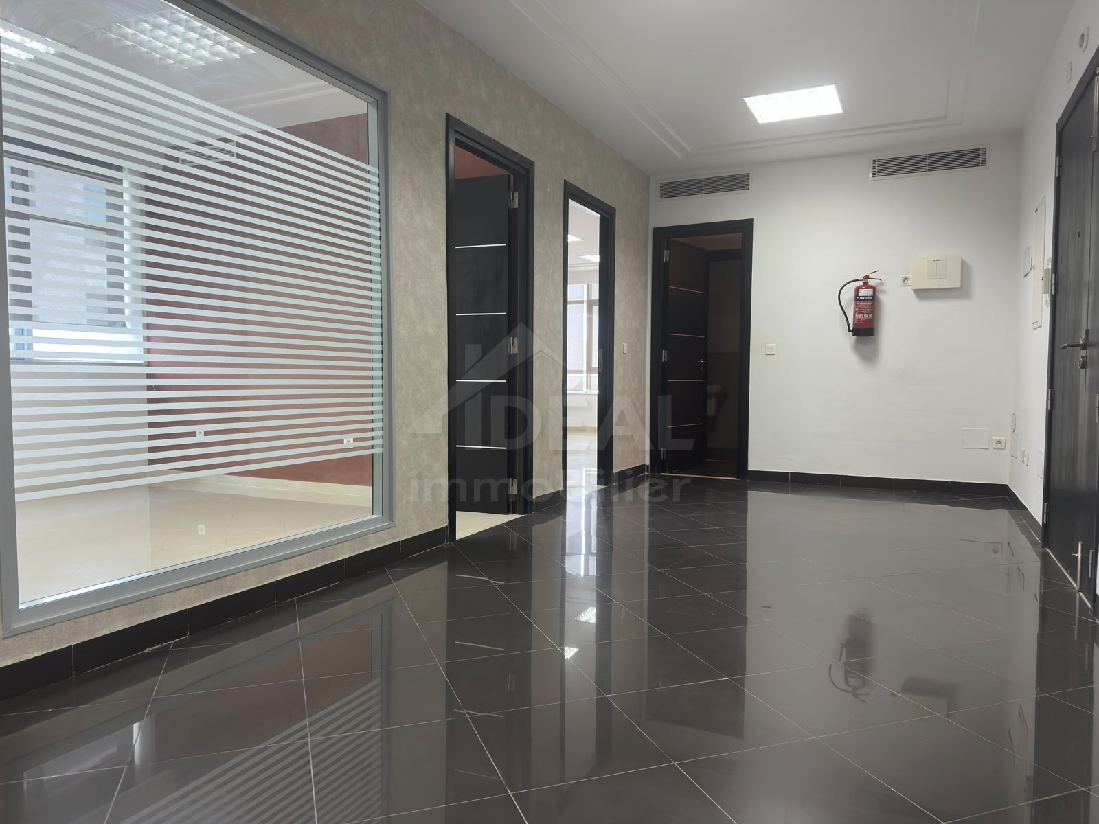 La Marsa&nbsp;Berge Du Lac&nbsp;Bureaux & Commerces&nbsp;Bureau&nbsp;Al bureau a2 lac 1