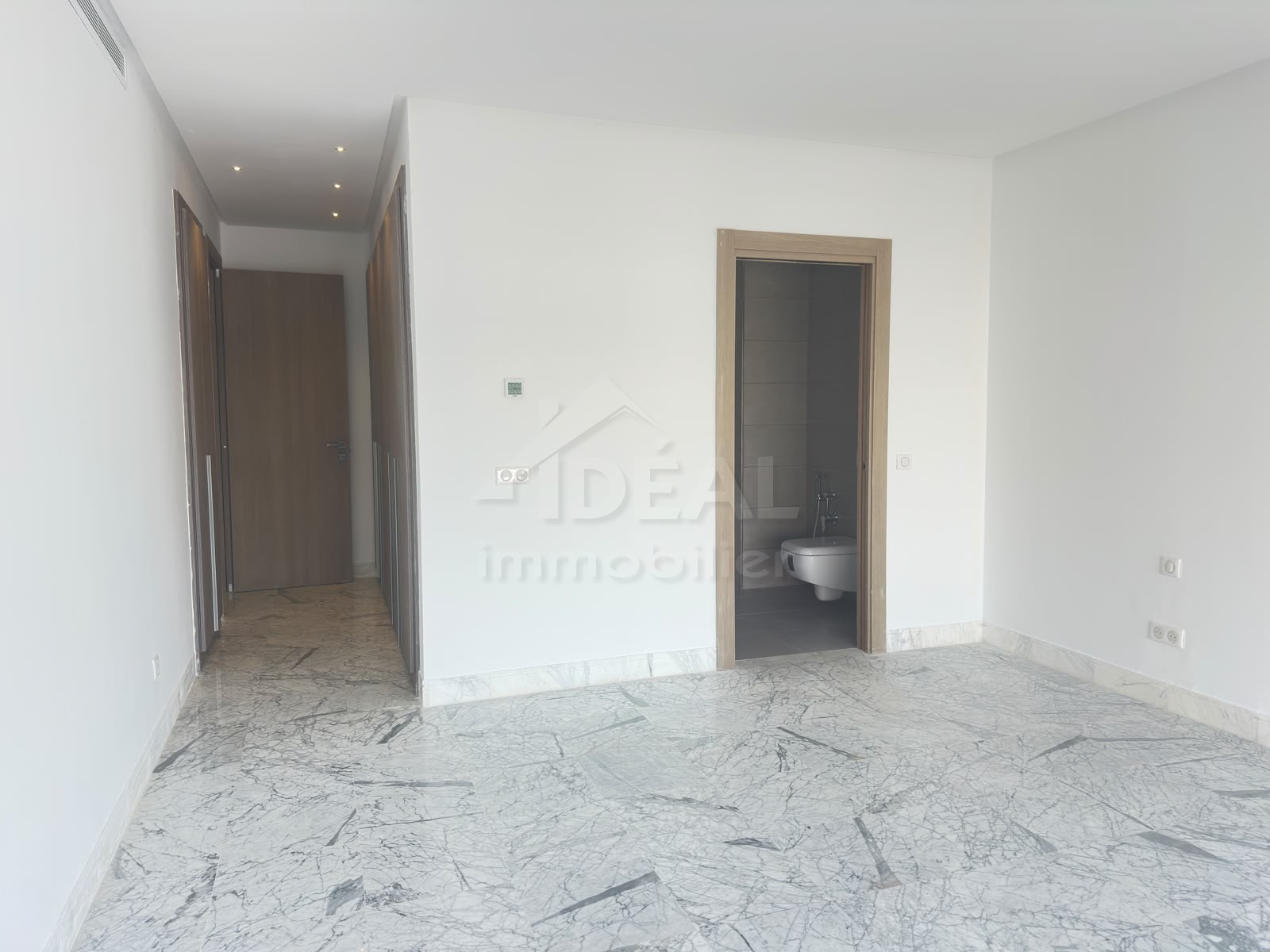 La Marsa&nbsp;Berge Du Lac&nbsp;Vente&nbsp;Appart. 4 pi�ces&nbsp;Av appt s3 lac2