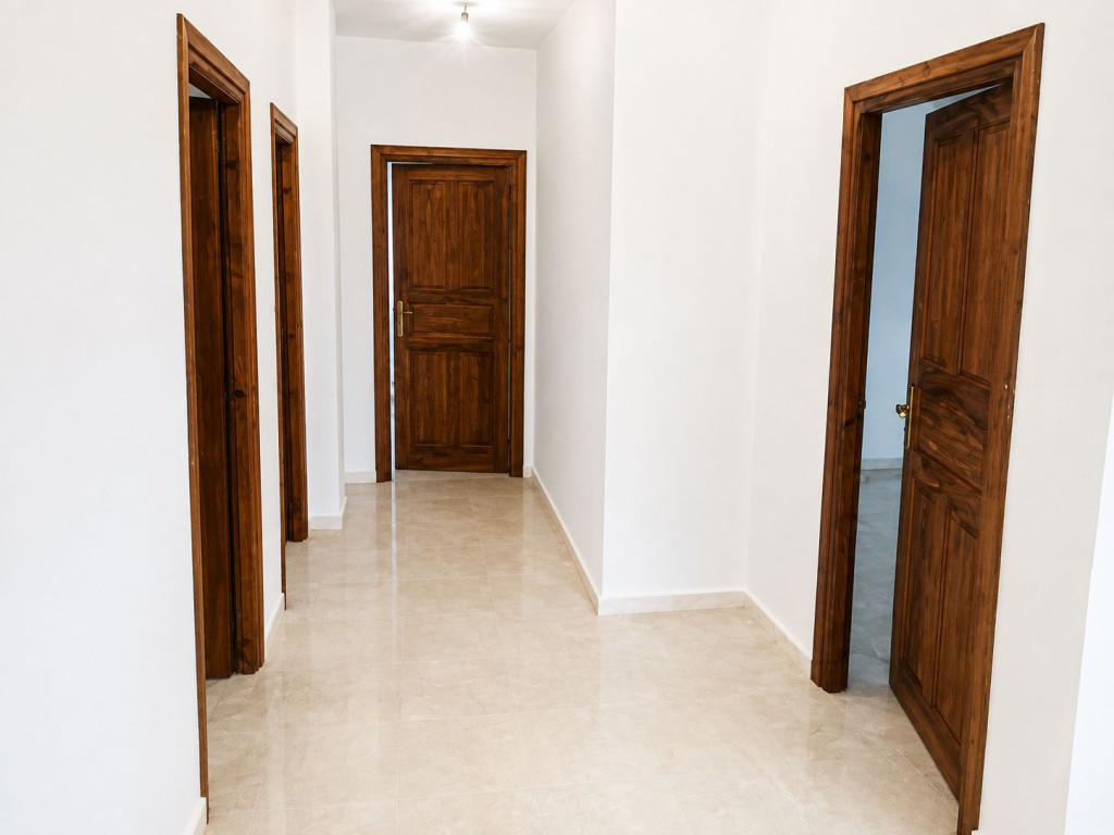 El Mourouj&nbsp;Cite El Mourouj 3 Bis&nbsp;Vente&nbsp;Maisons&nbsp;Maison r2 avec 2 entr�es mourouj 4
