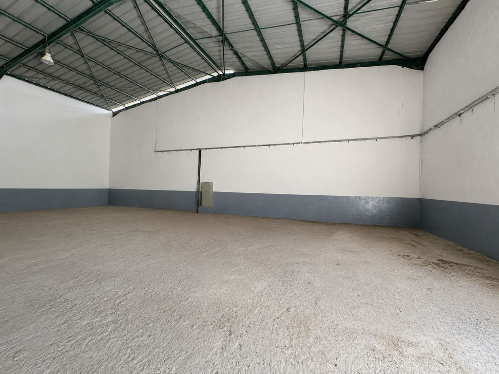 Fouchana&nbsp;Zone Industrielle El Meghira&nbsp;Bureaux & Commerces&nbsp;Fond de Commerce&nbsp;D�p�t industriel � el mghira 3